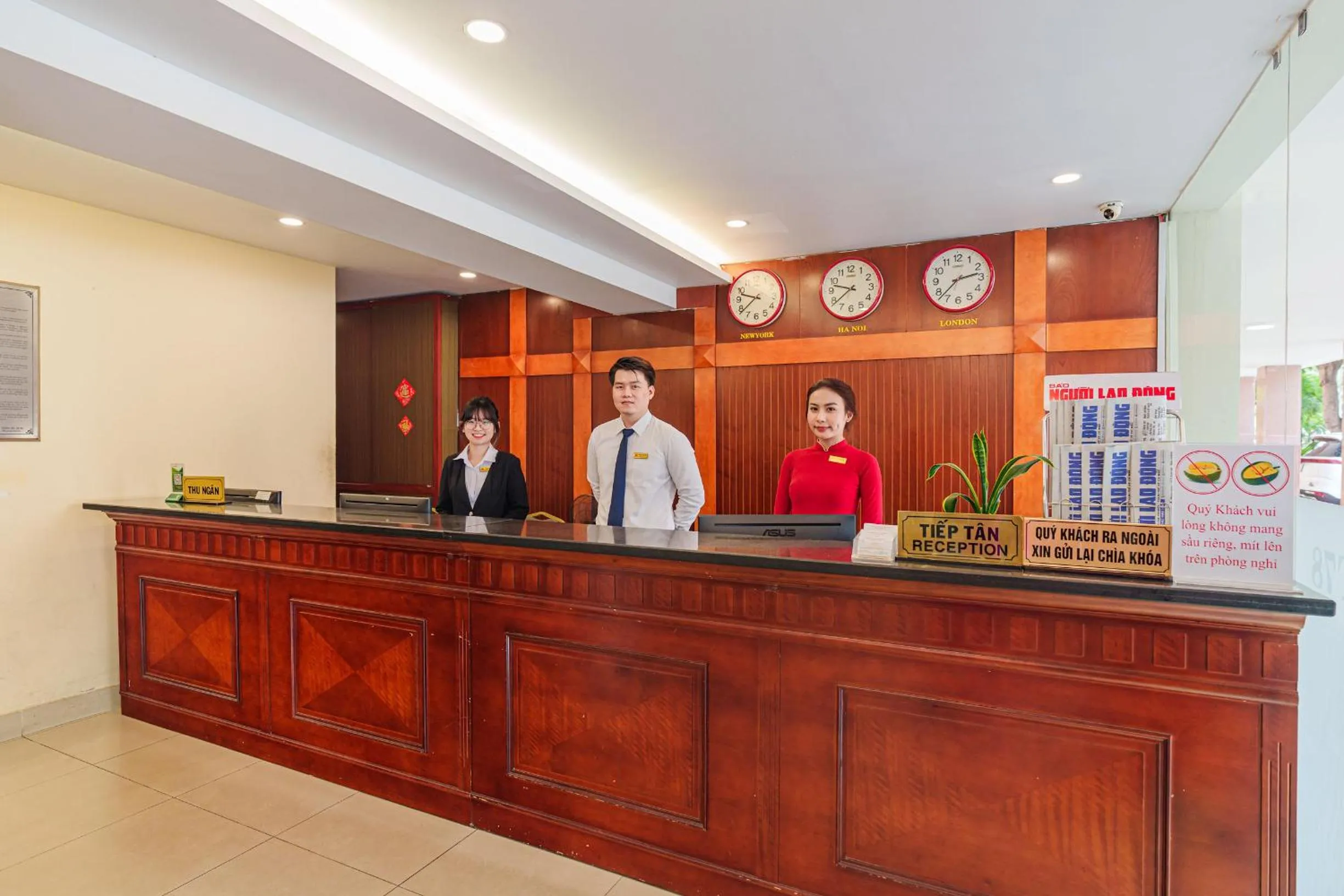 Staff in T78 Hotel Managed by Nha khach T78