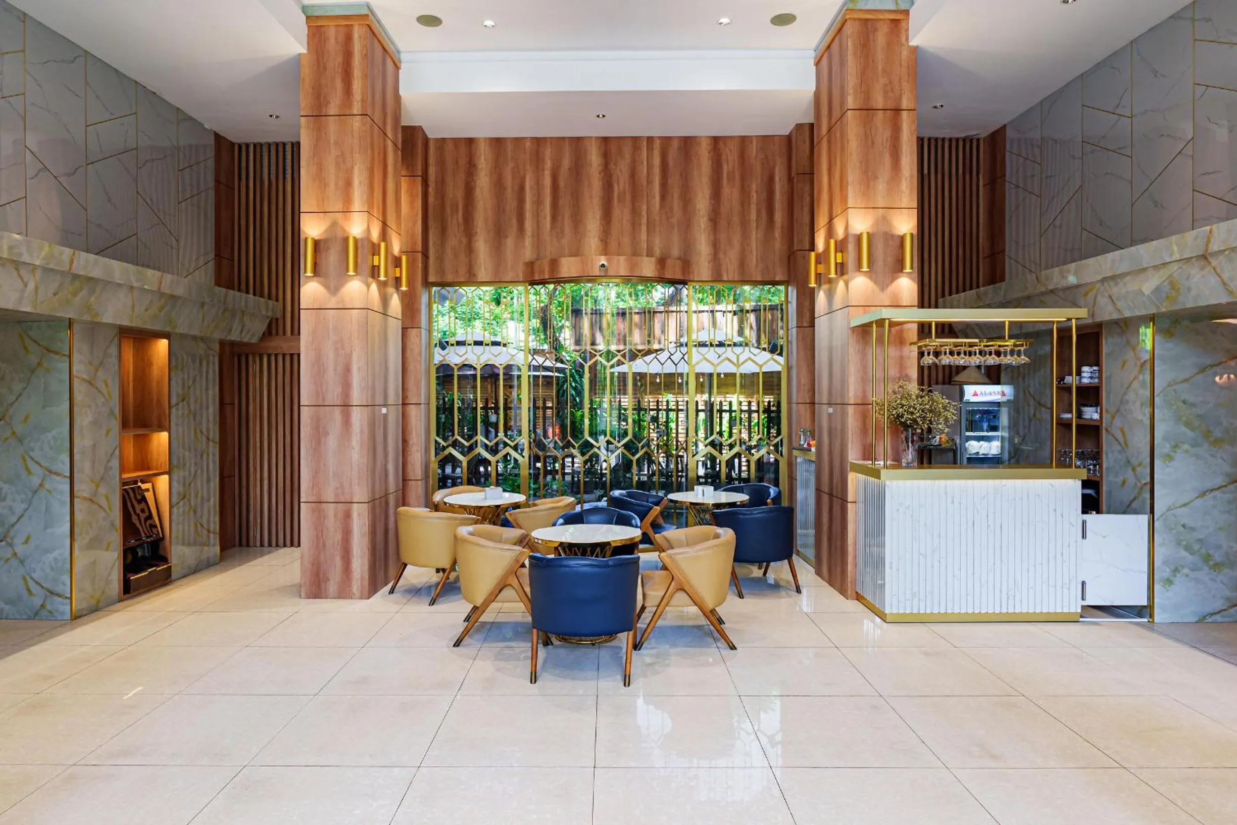 Property building in T78 Hotel Managed by Nha khach T78