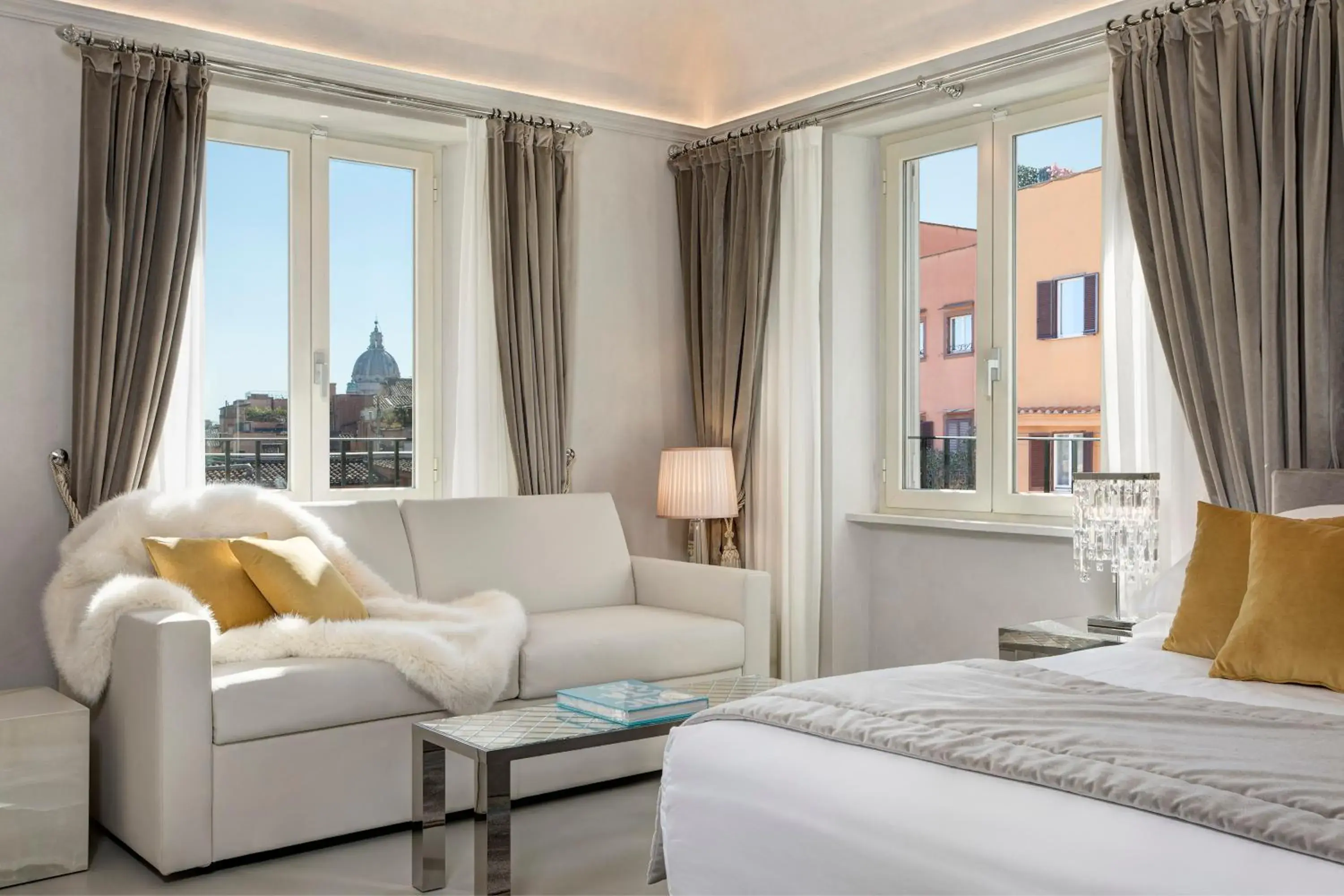 City view, Bed in Palazzo Nainer City view, Bed in Palazzo Nainer