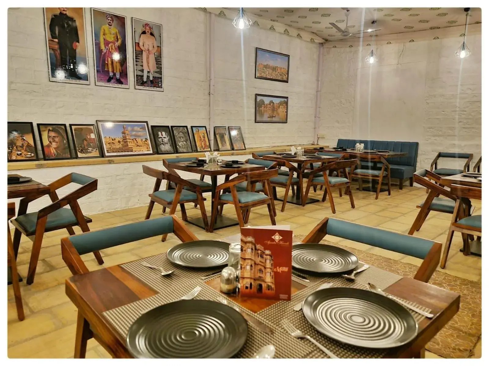 Restaurant/places to eat in Hotel Ajanta Haveli Restaurant/places to eat in Hotel Ajanta Haveli