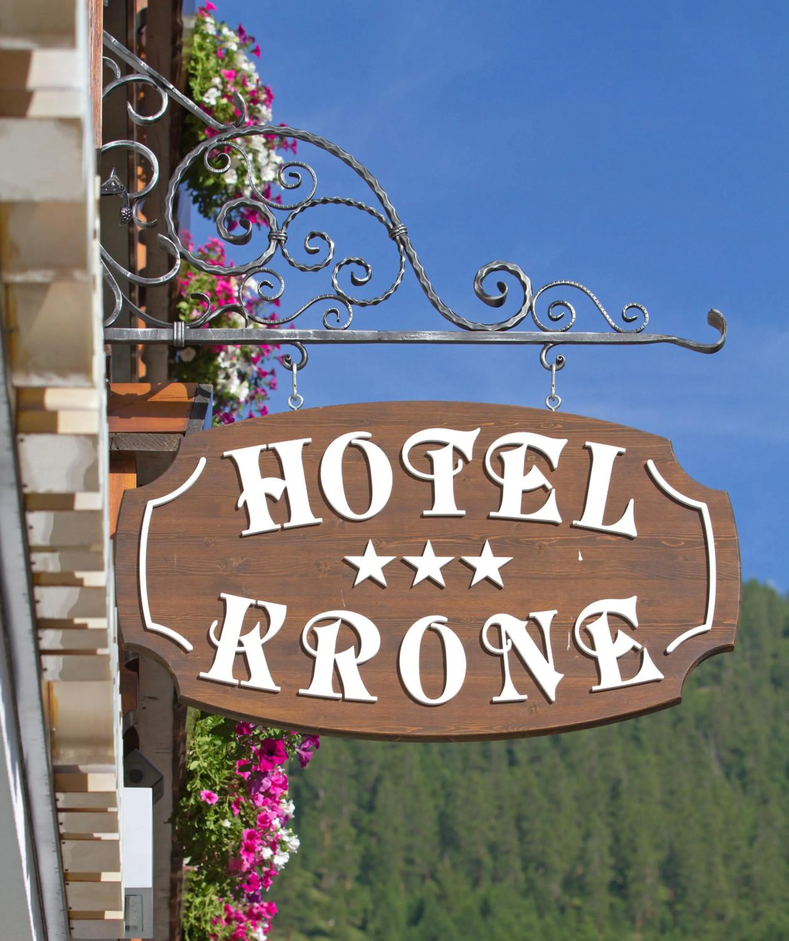Property logo or sign in Hotel Krone