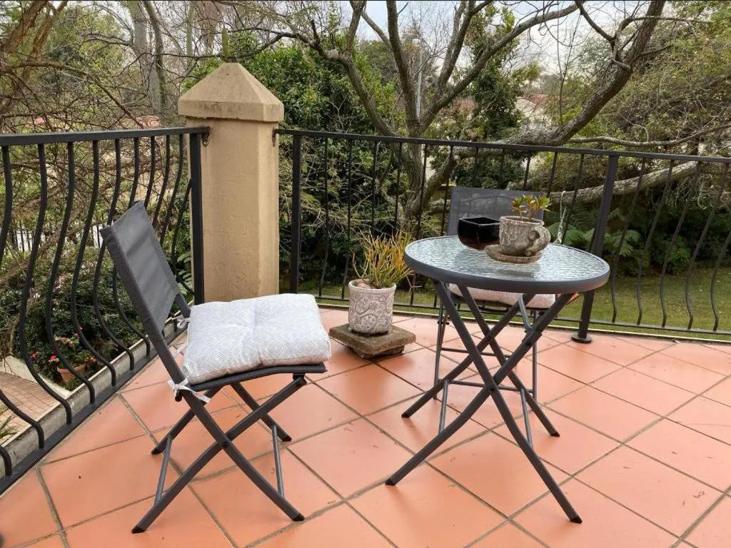 Balcony/Terrace in Tuscan Rose
