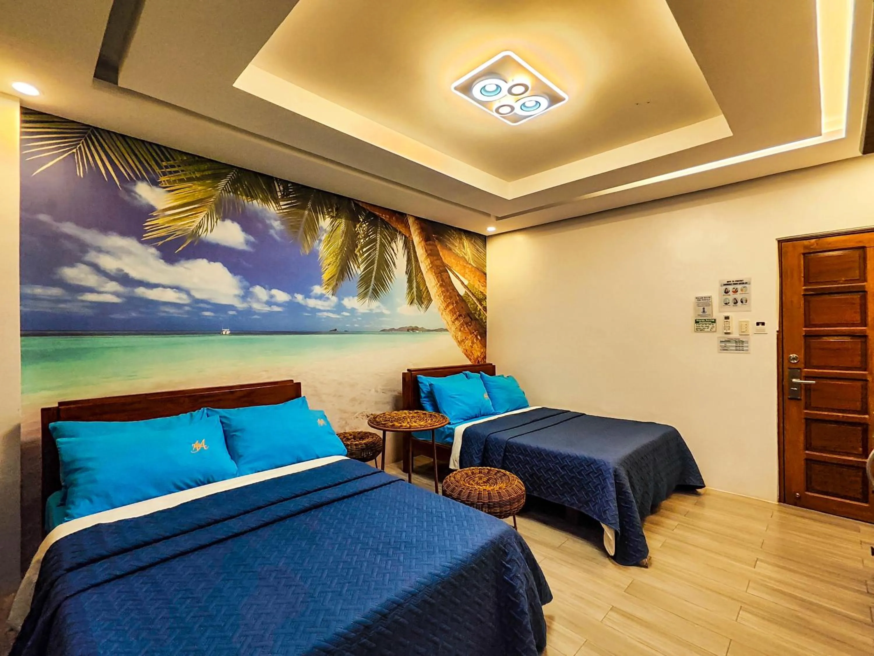 Photo of the whole room in A&A of the North