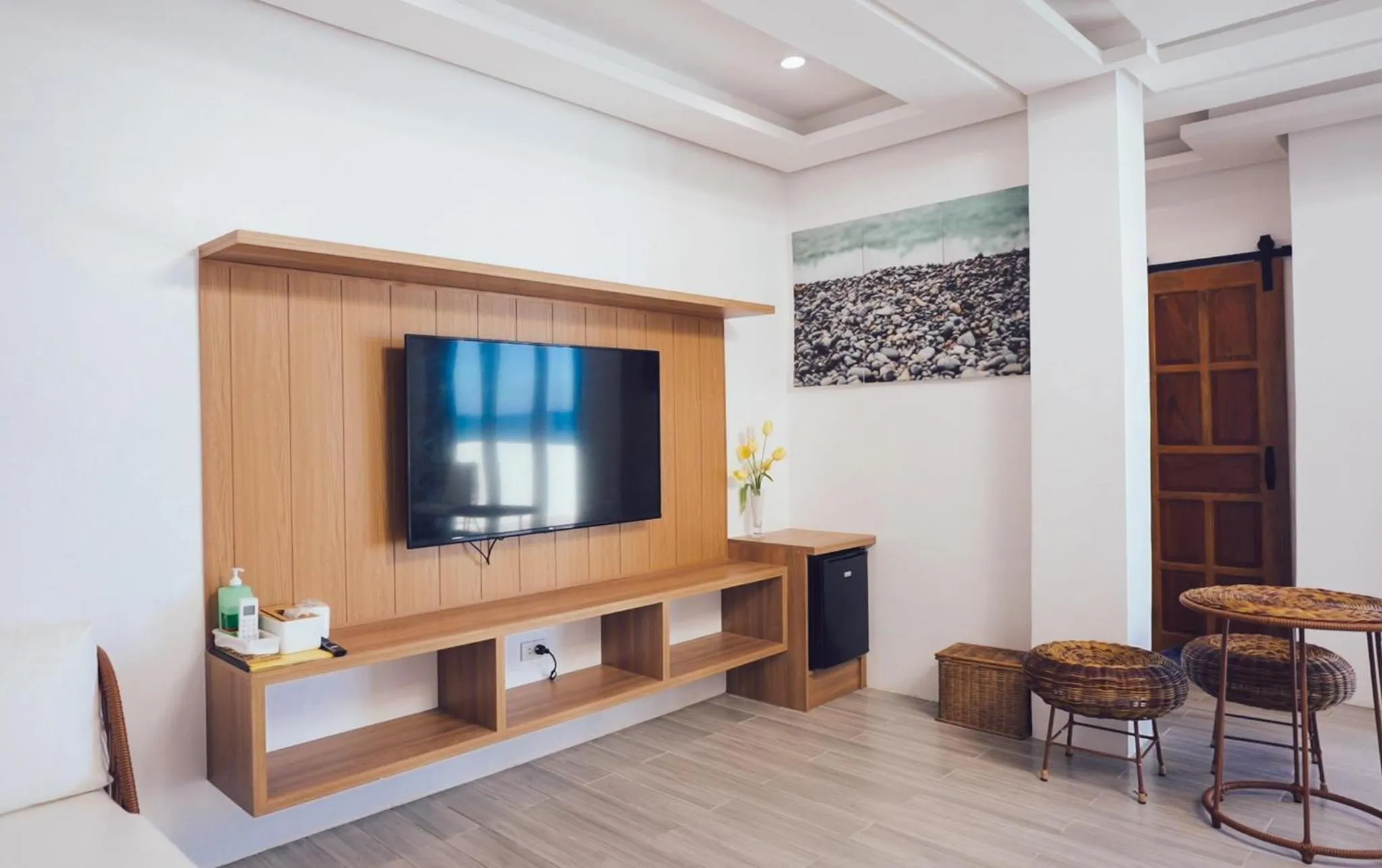 TV and multimedia in A&A of the North