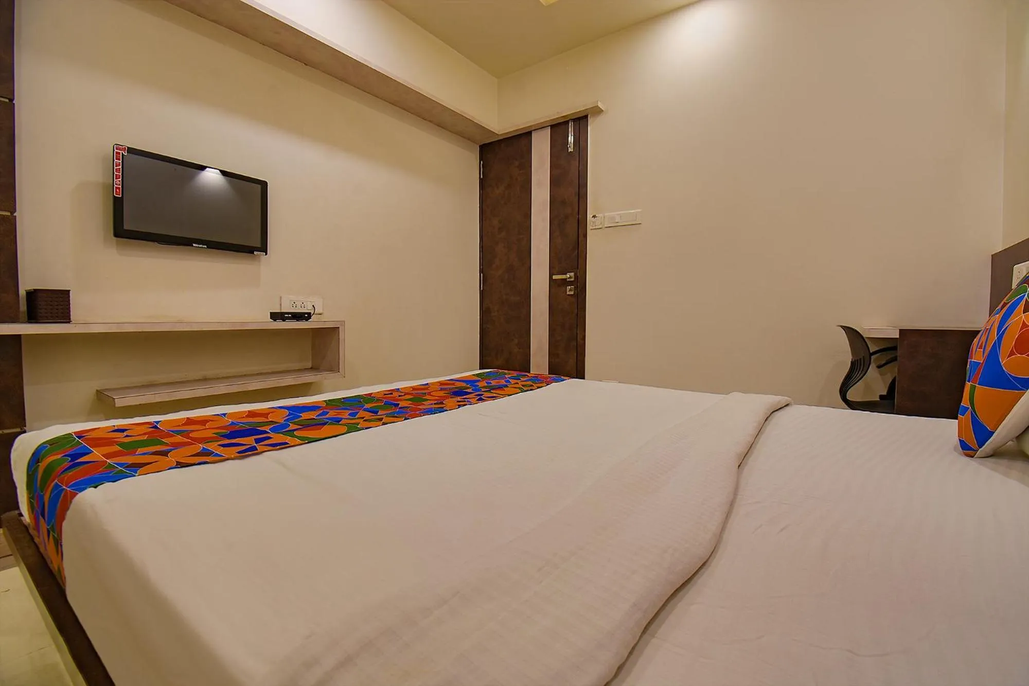 TV and multimedia, Bed in FabHotel Royce Studio Apartments - Nr Pune International Airport