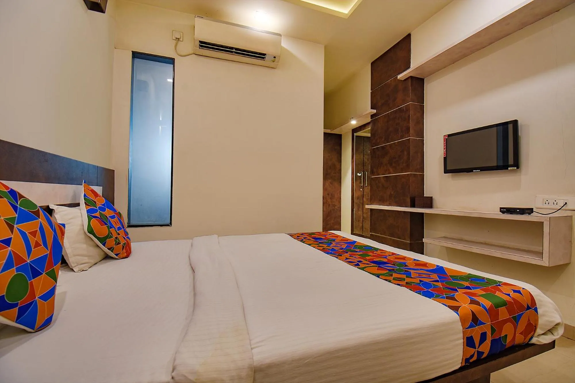 TV and multimedia, Bed in FabHotel Royce Studio Apartments - Nr Pune International Airport