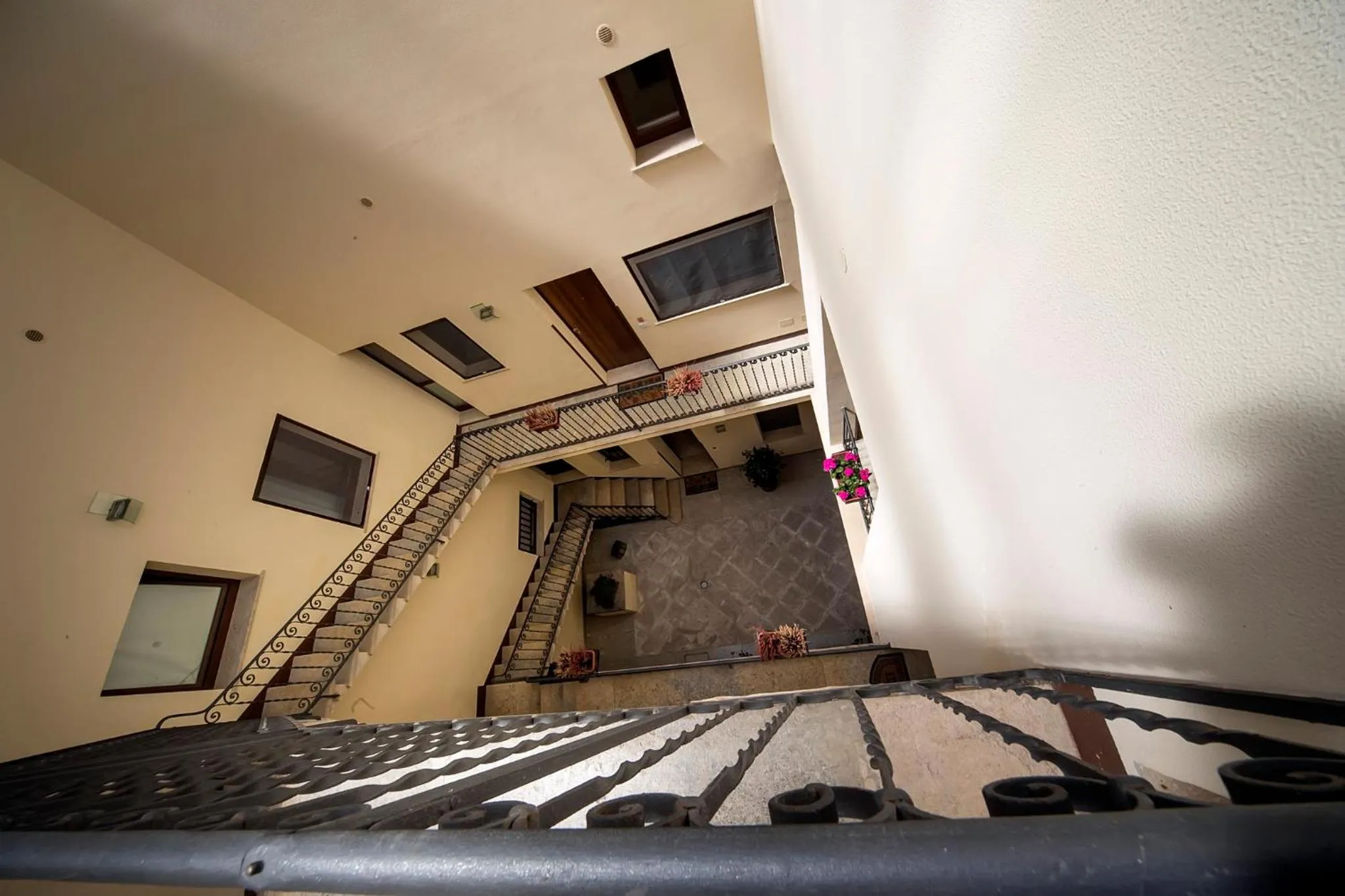 Inner courtyard view in CasaTrapani