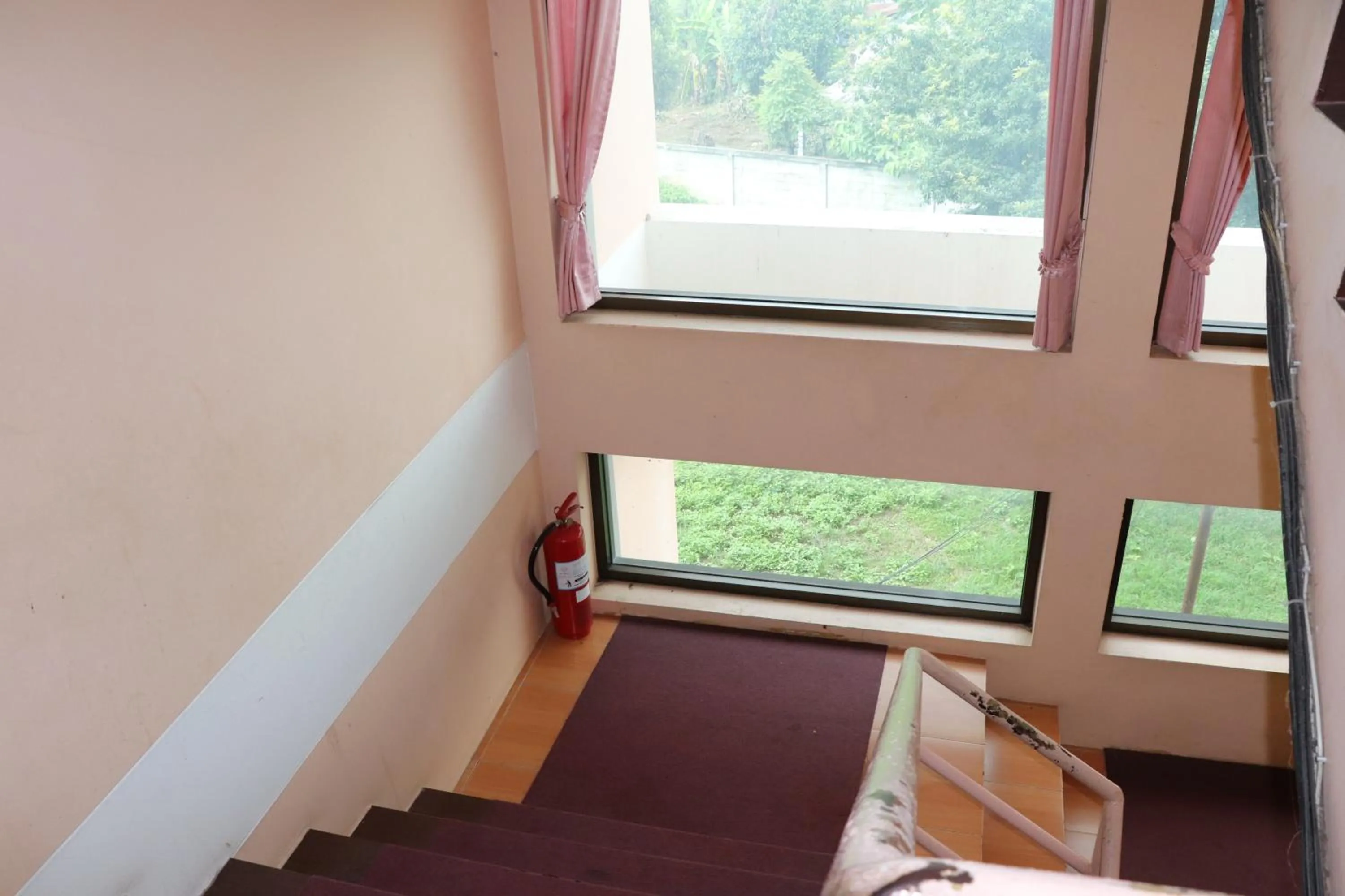 Lobby or reception in OYO 75408 Tipsiri Place