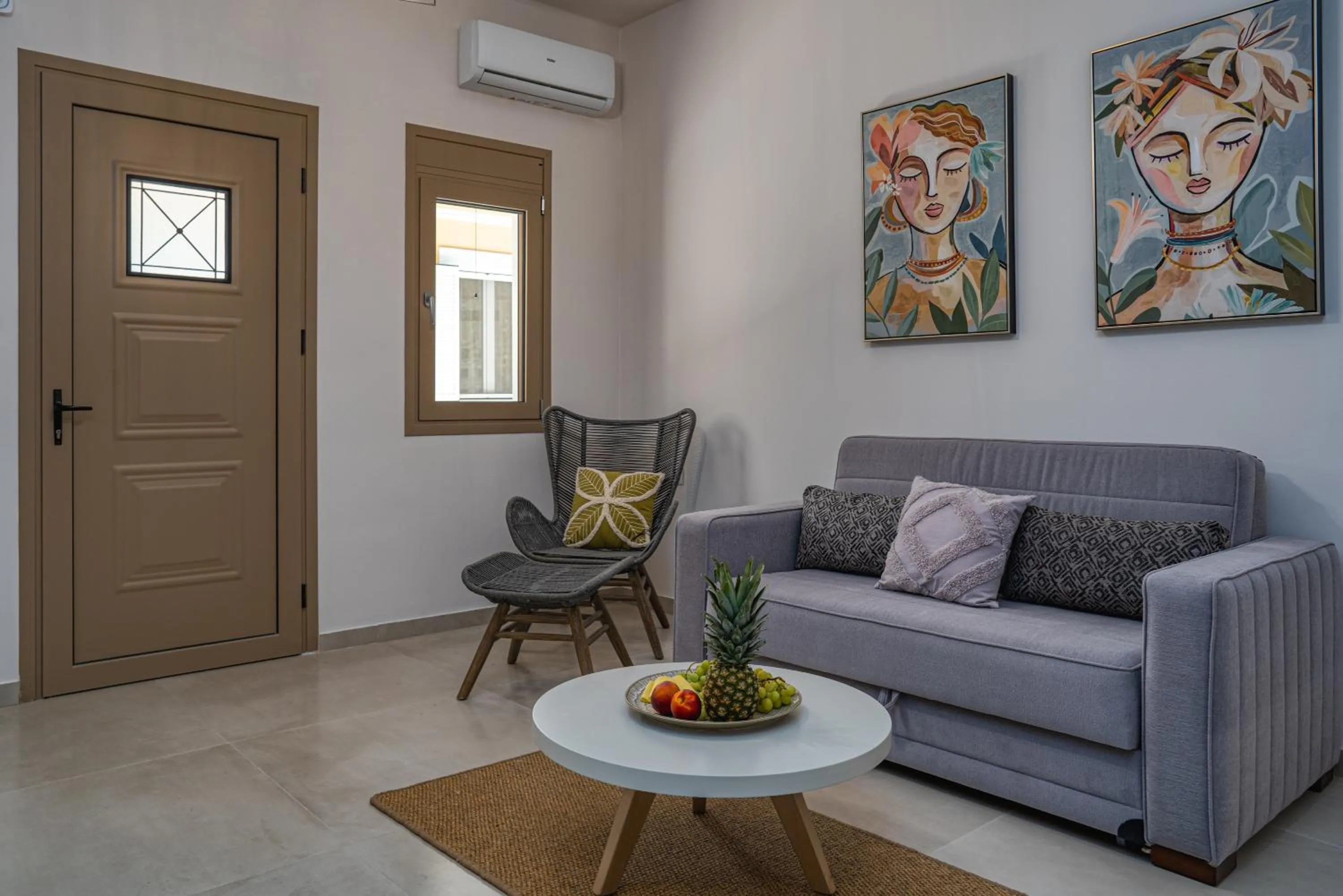 Andy's & Hari's Elegant Town Studios, by ZanteWize