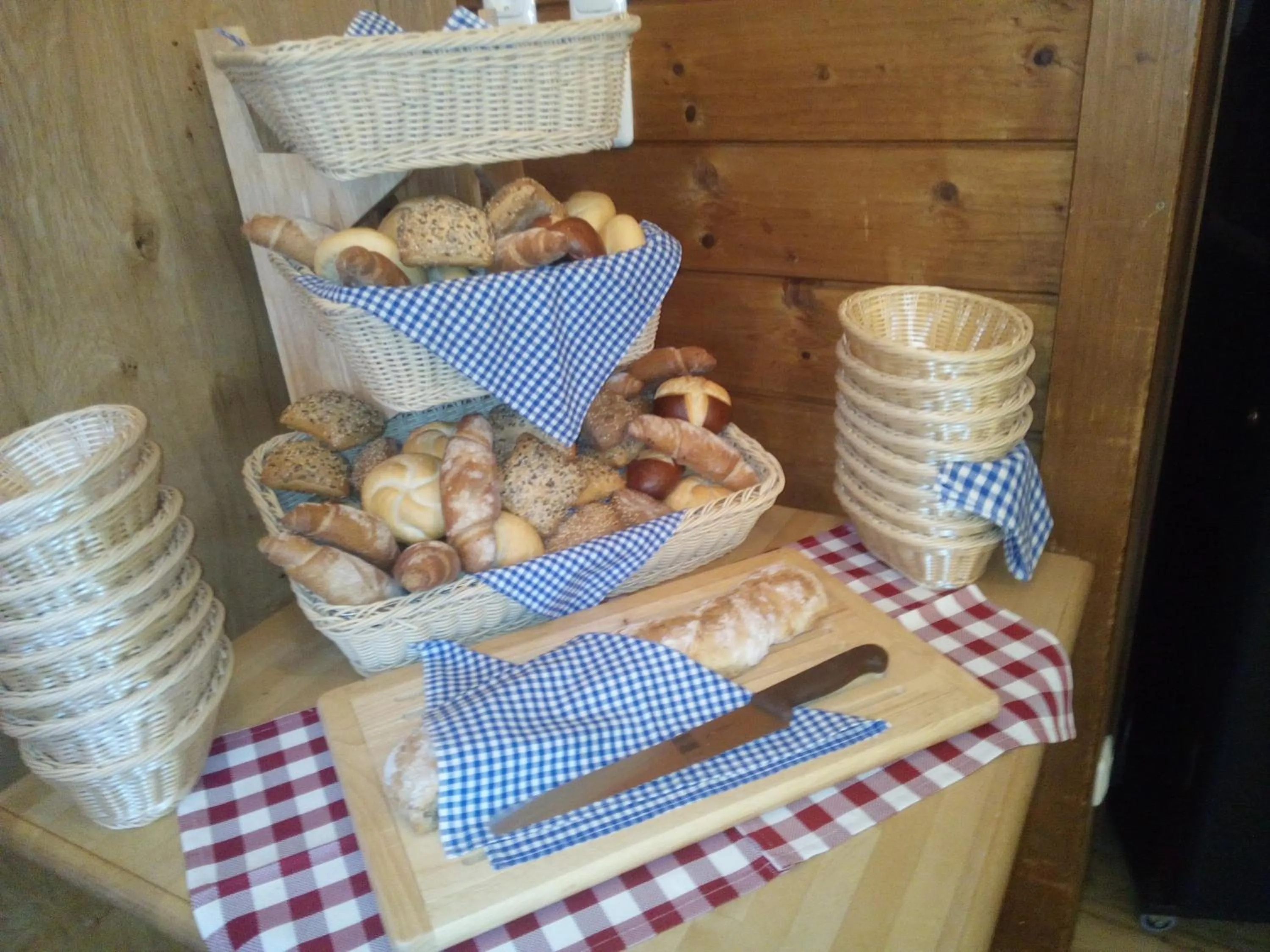 Buffet breakfast in Berggasthof Sonne Allgäu