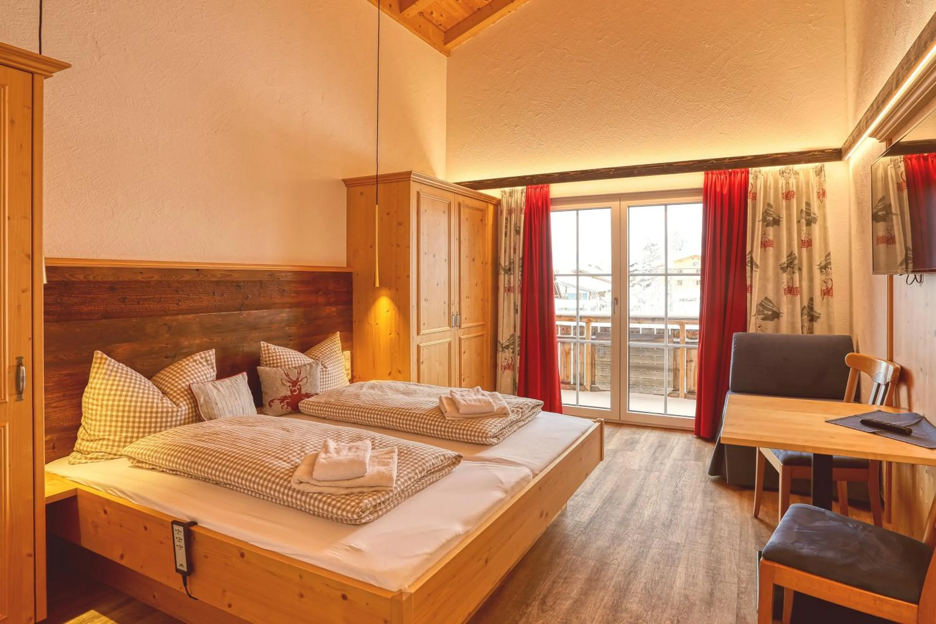 Bed in Berggasthof Sonne Allgäu