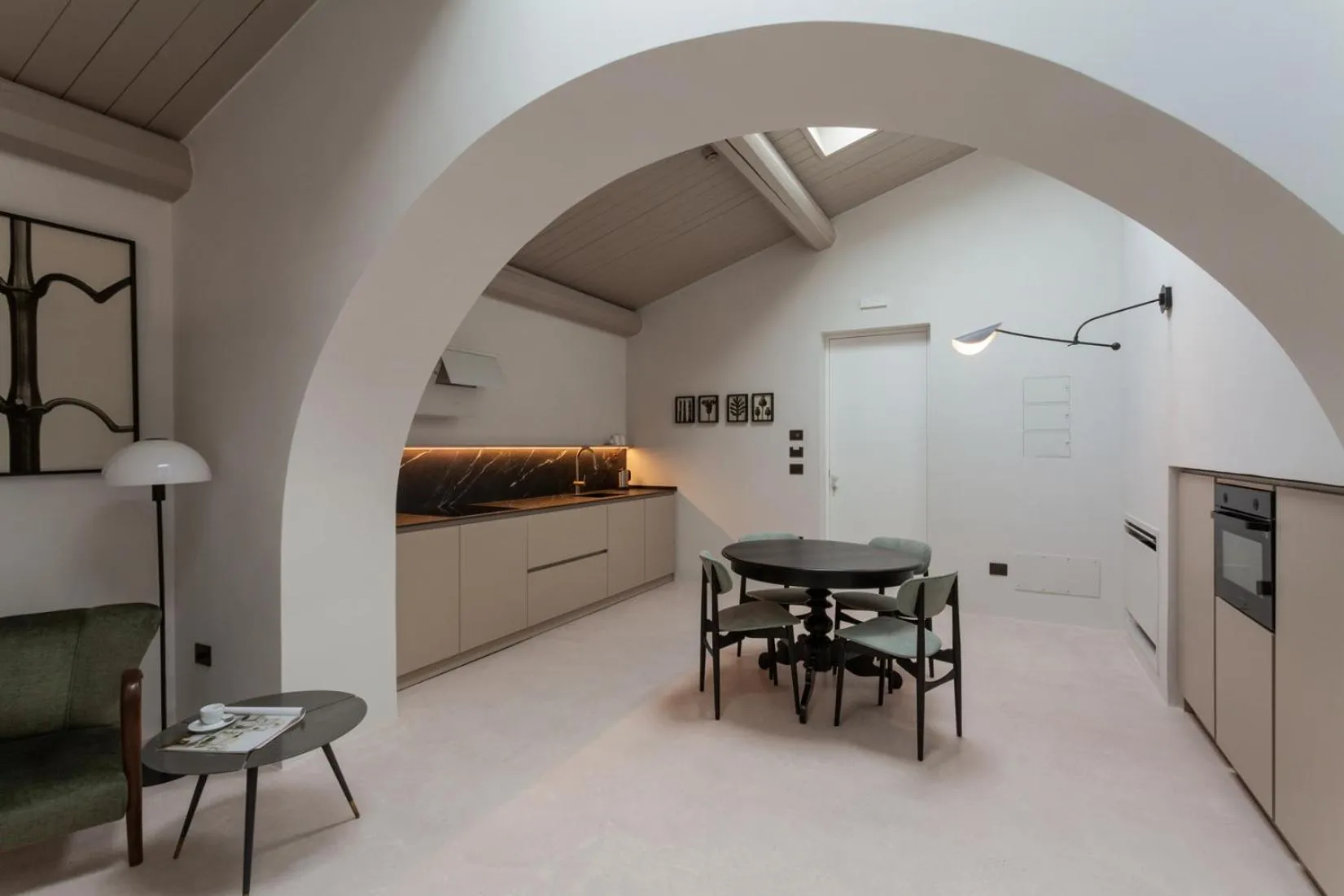 Kitchen or kitchenette in Palazzo Tafuri Boutique Hotel