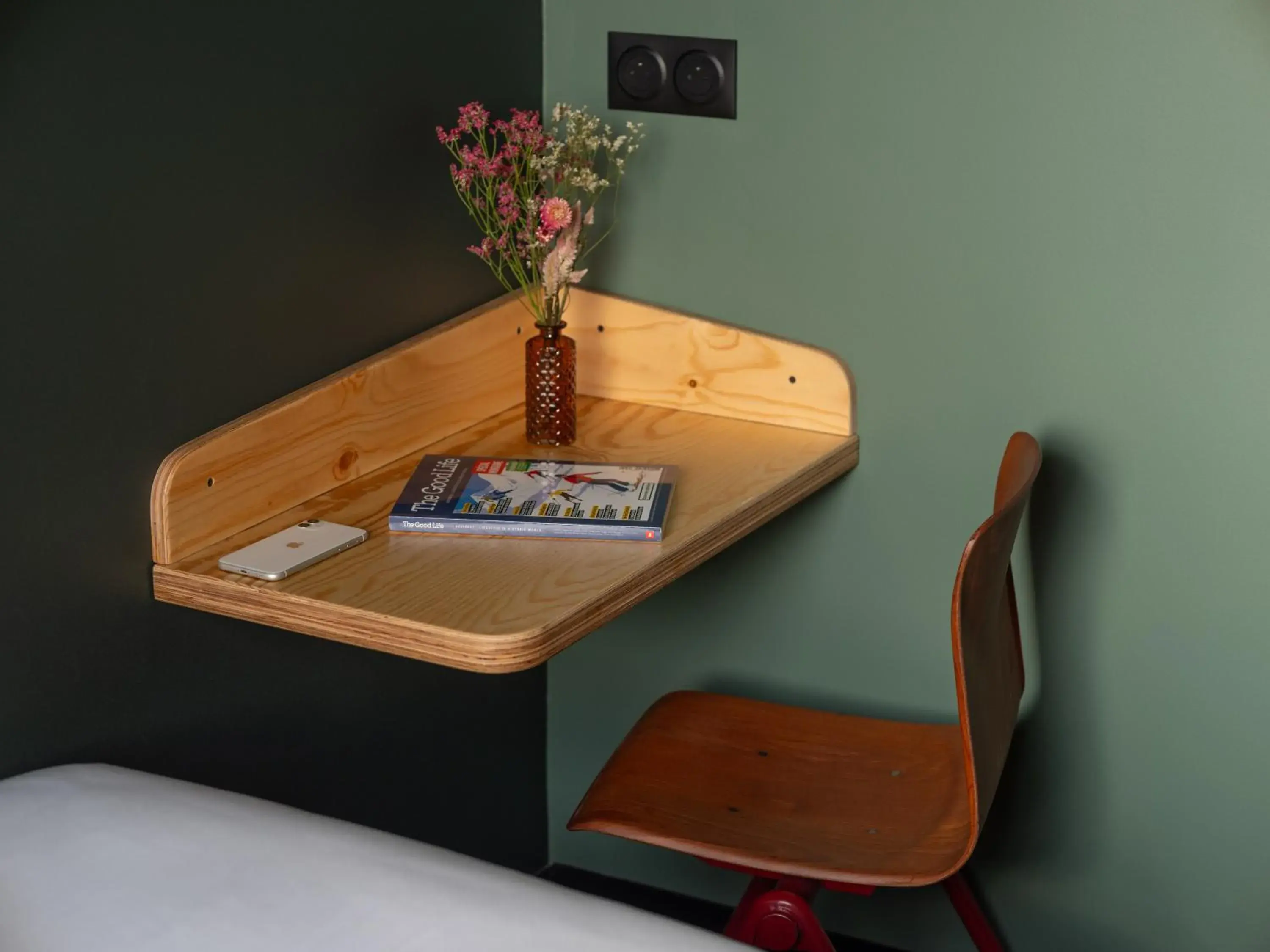 Twin Room in Eklo Hotels Lyon Twin Room in Eklo Hotels Lyon