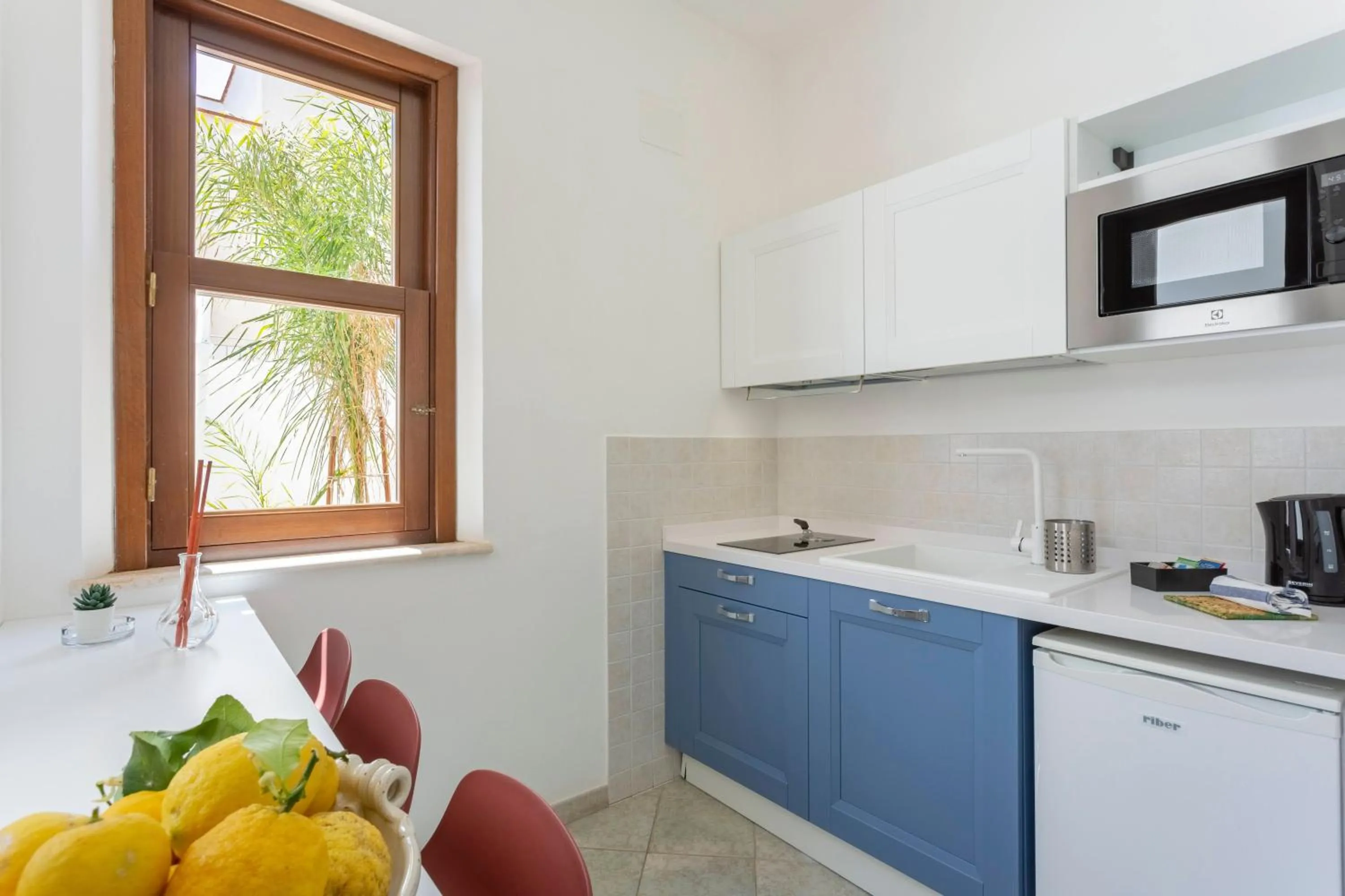 Kitchen or kitchenette in Poseidon Residence