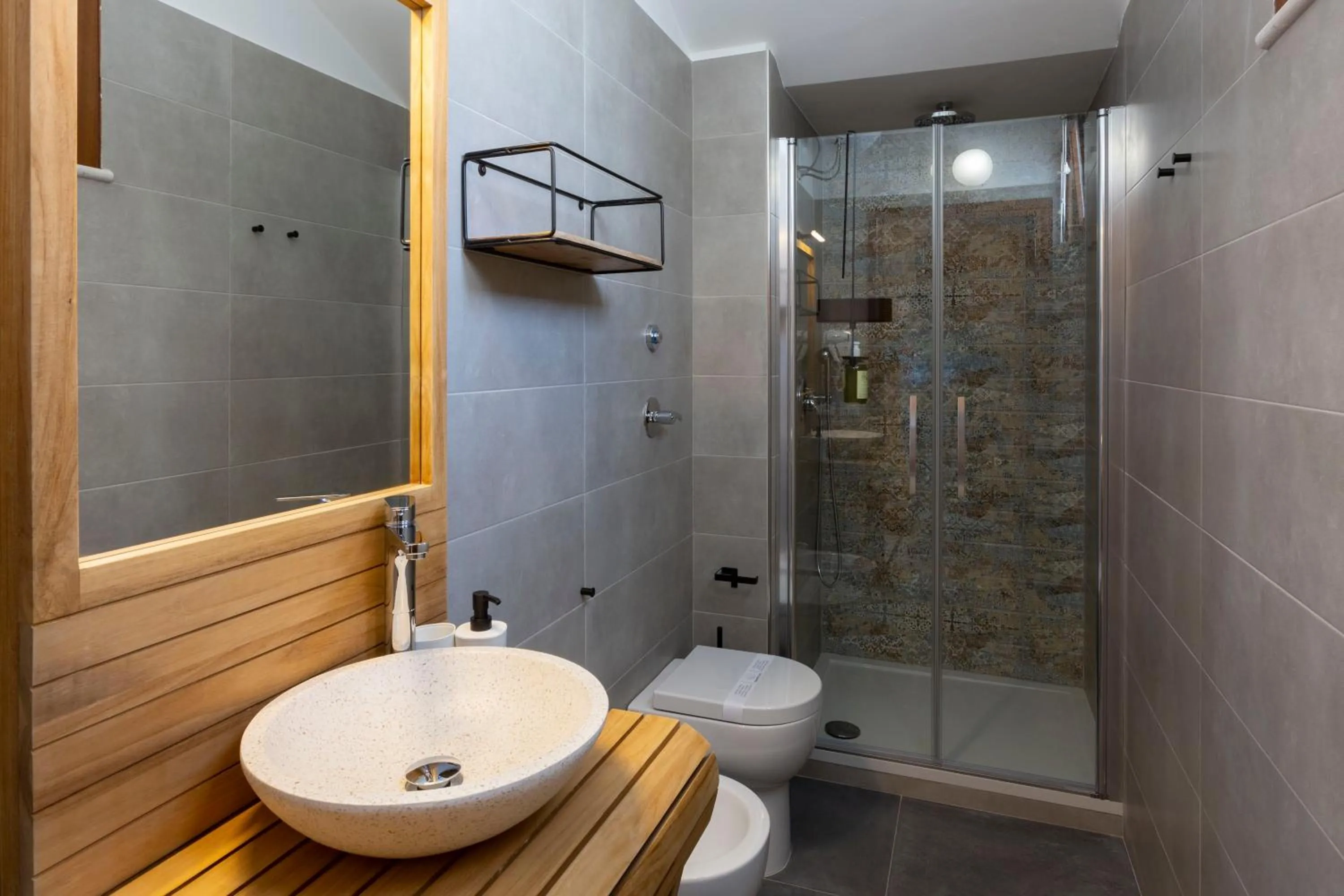 Shower in Poseidon Residence