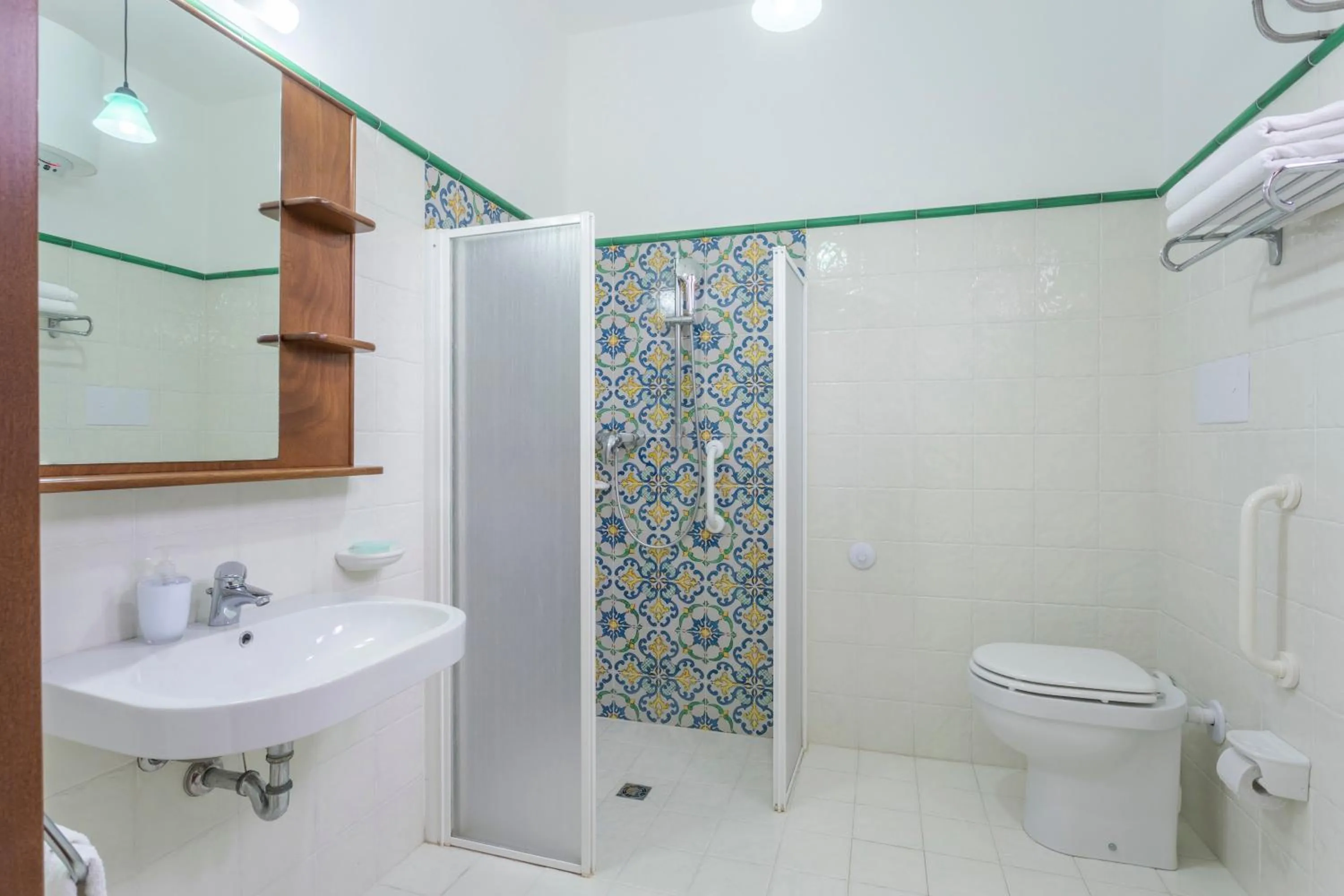 Shower in Poseidon Residence