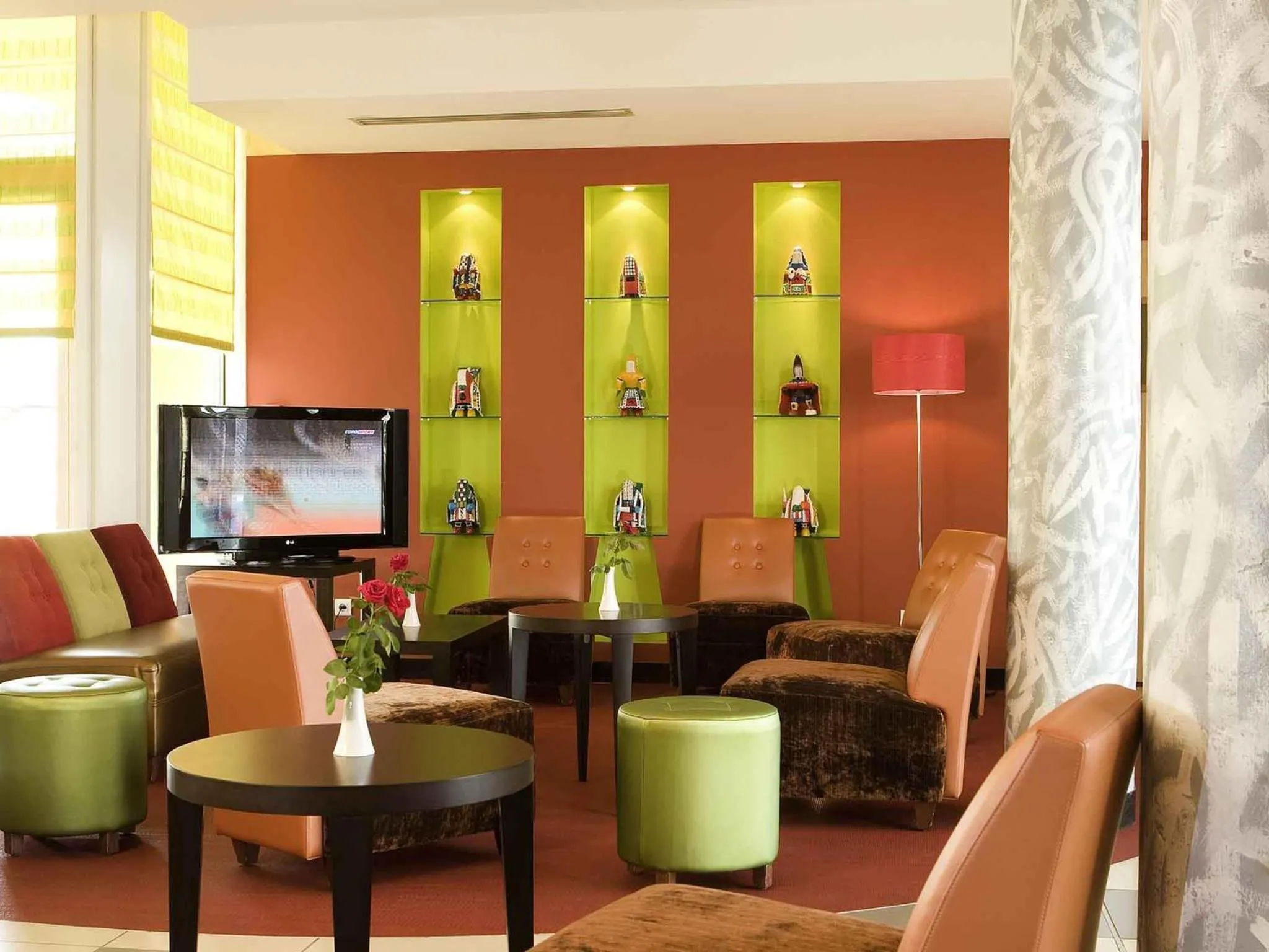 Lounge or bar in Ibis Cotonou
