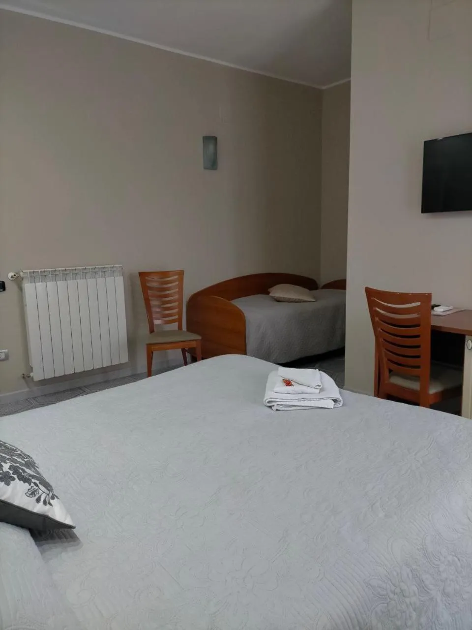 wedding in Leon D'Oro