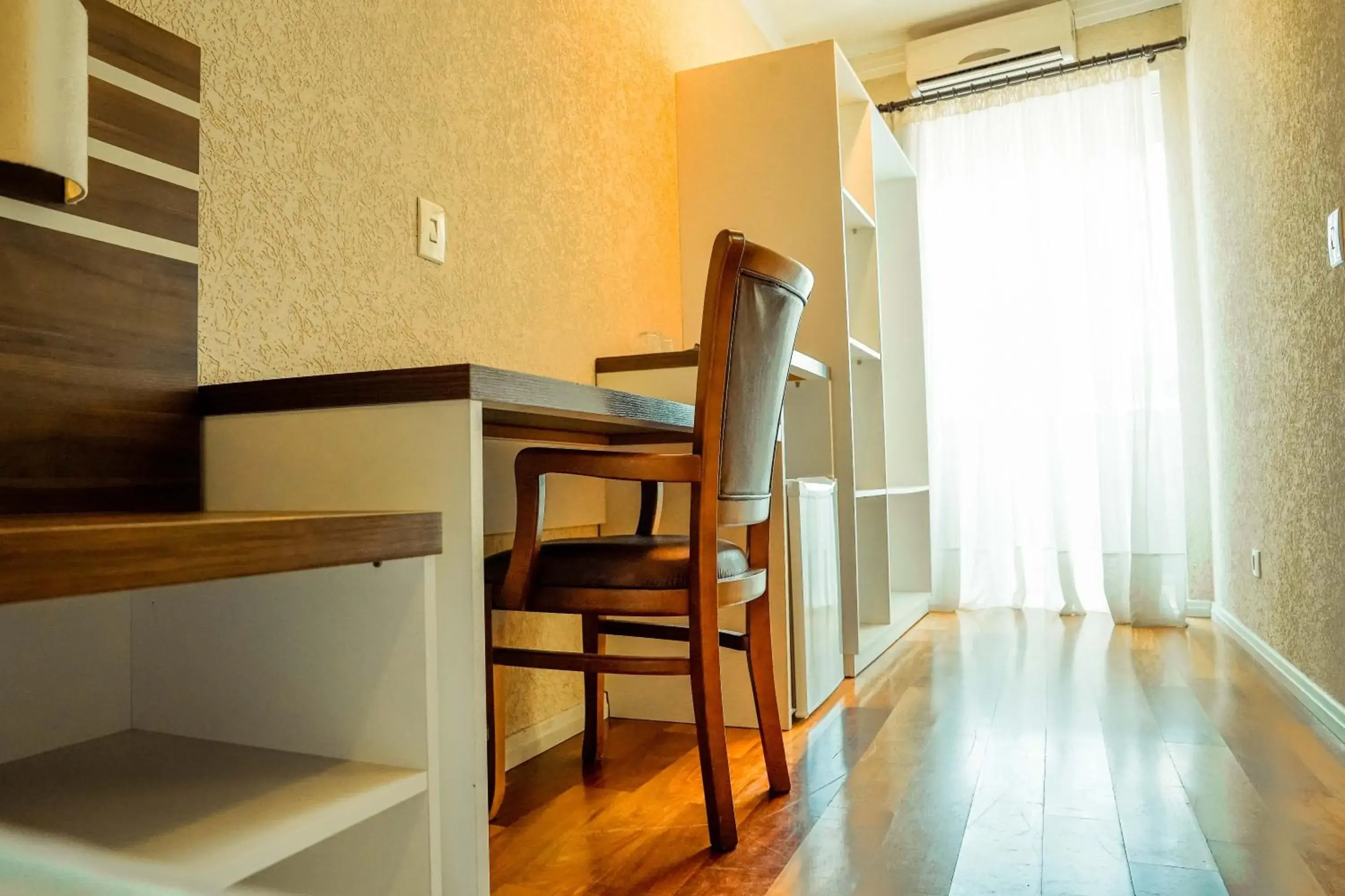 Deluxe Double or Twin Room - single occupancy in Hotel Imperial de Quatro Barras Deluxe Double or Twin Room - single occupancy in Hotel Imperial de Quatro Barras