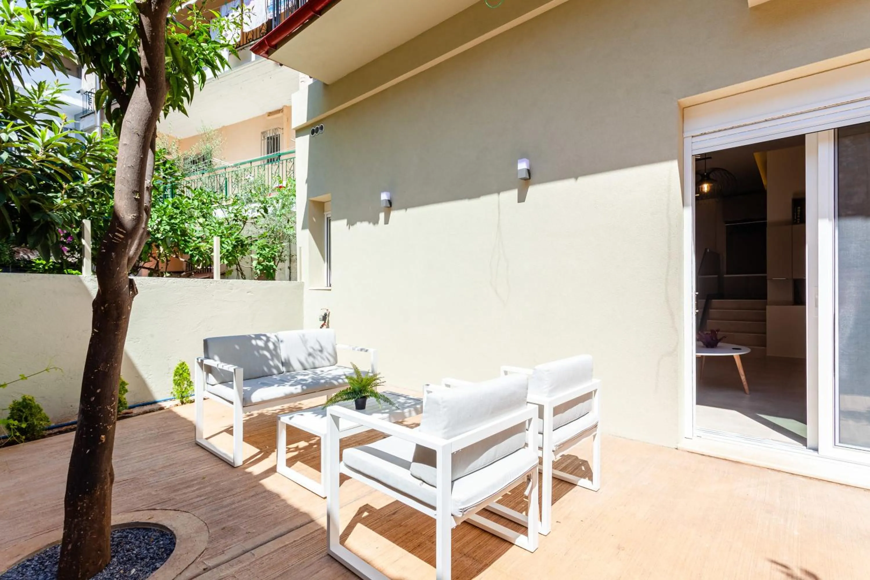 Patio in Kalamata Cosy Haven Hidden Gem In the City Center