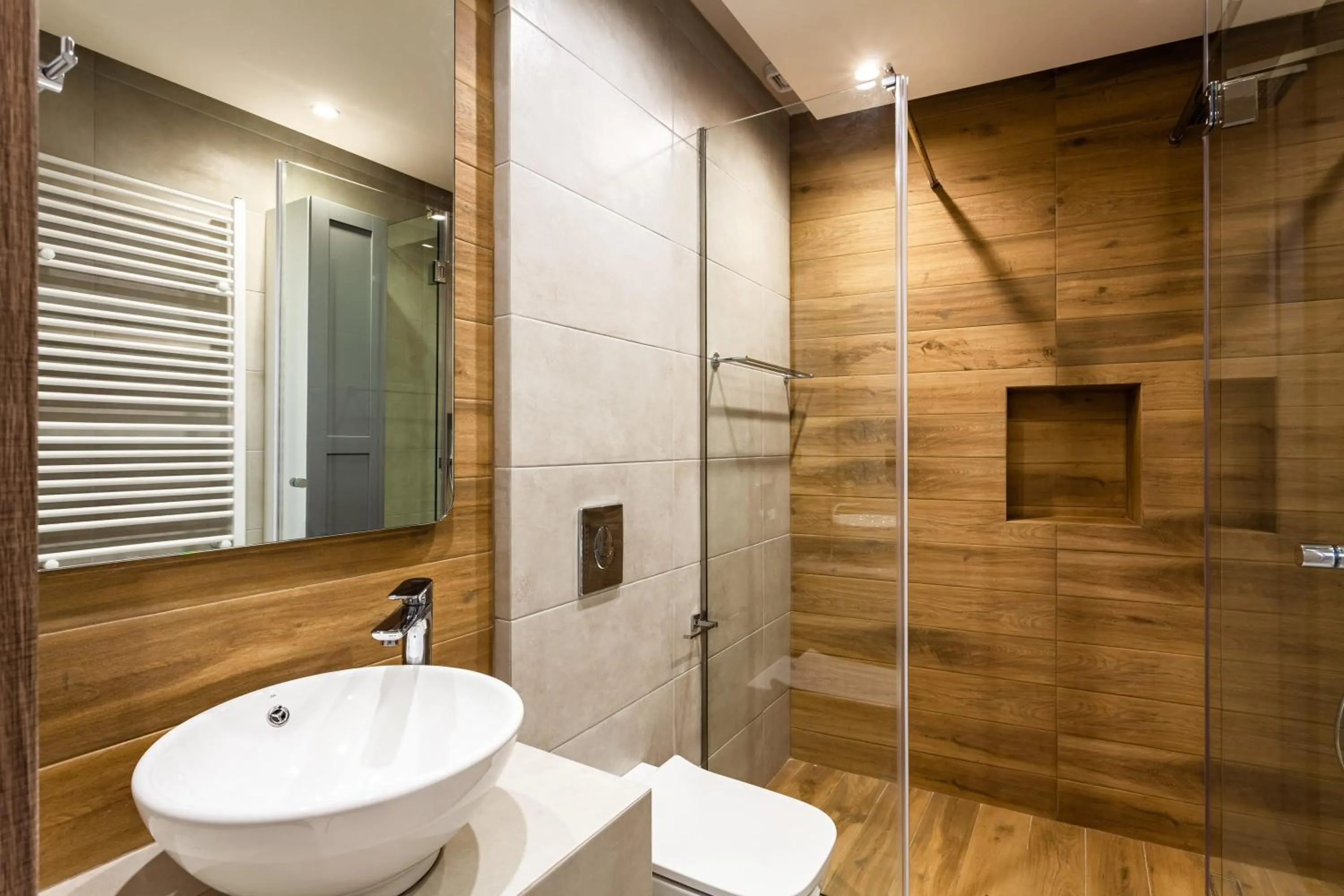 Shower in Kalamata Cosy Haven Hidden Gem In the City Center