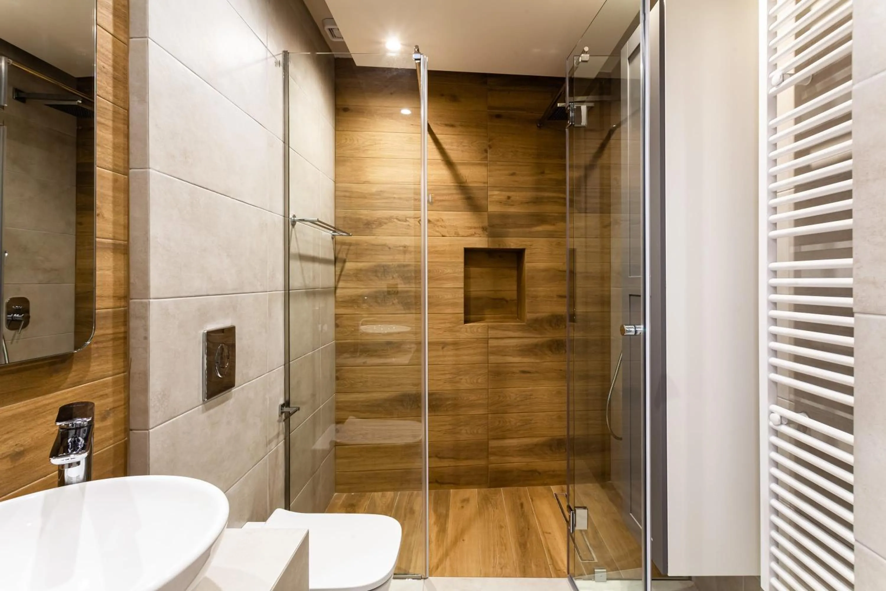 Shower in Kalamata Cosy Haven Hidden Gem In the City Center