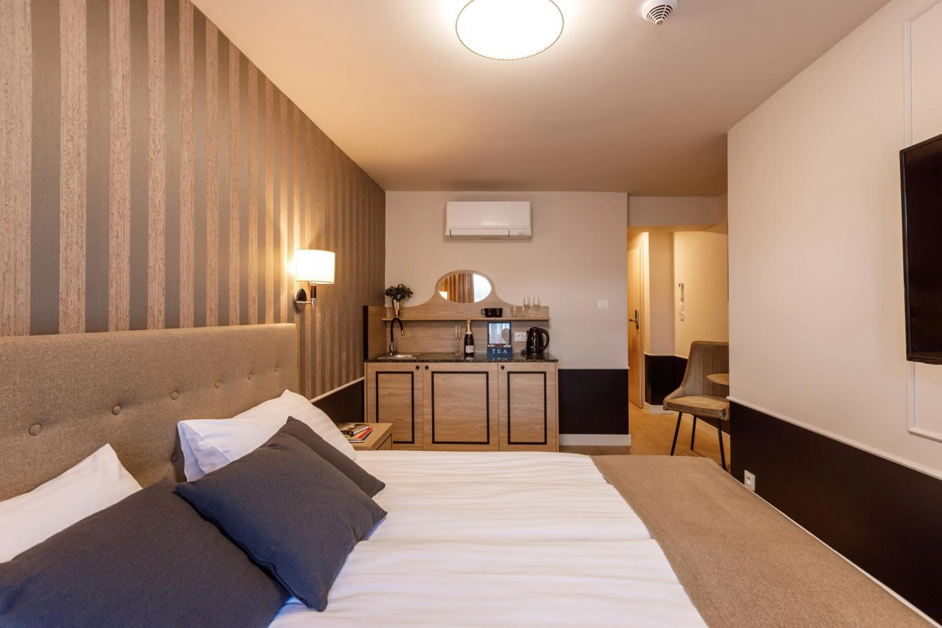 Bed in AR Apartamenty