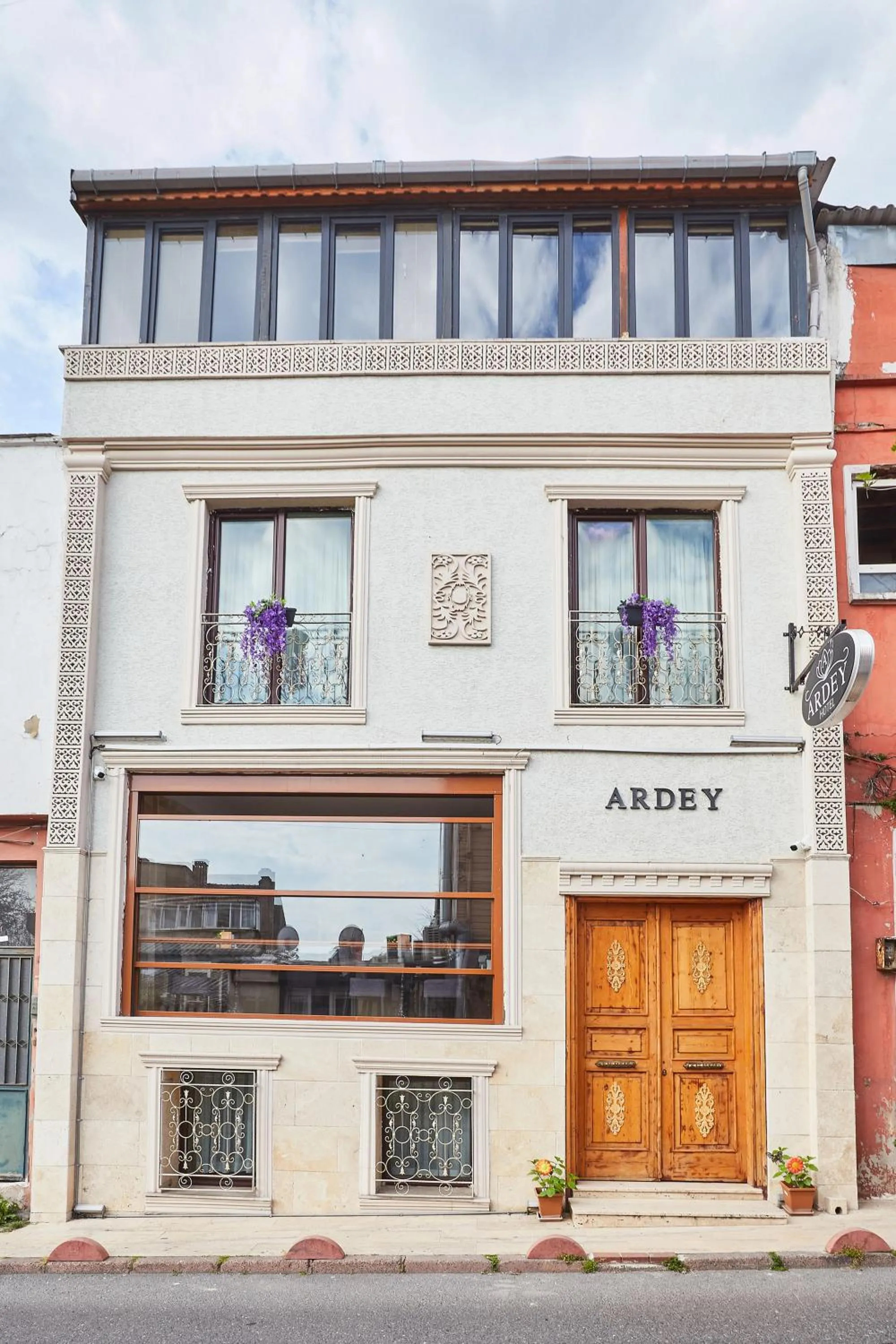Property building in Ardey Hotel