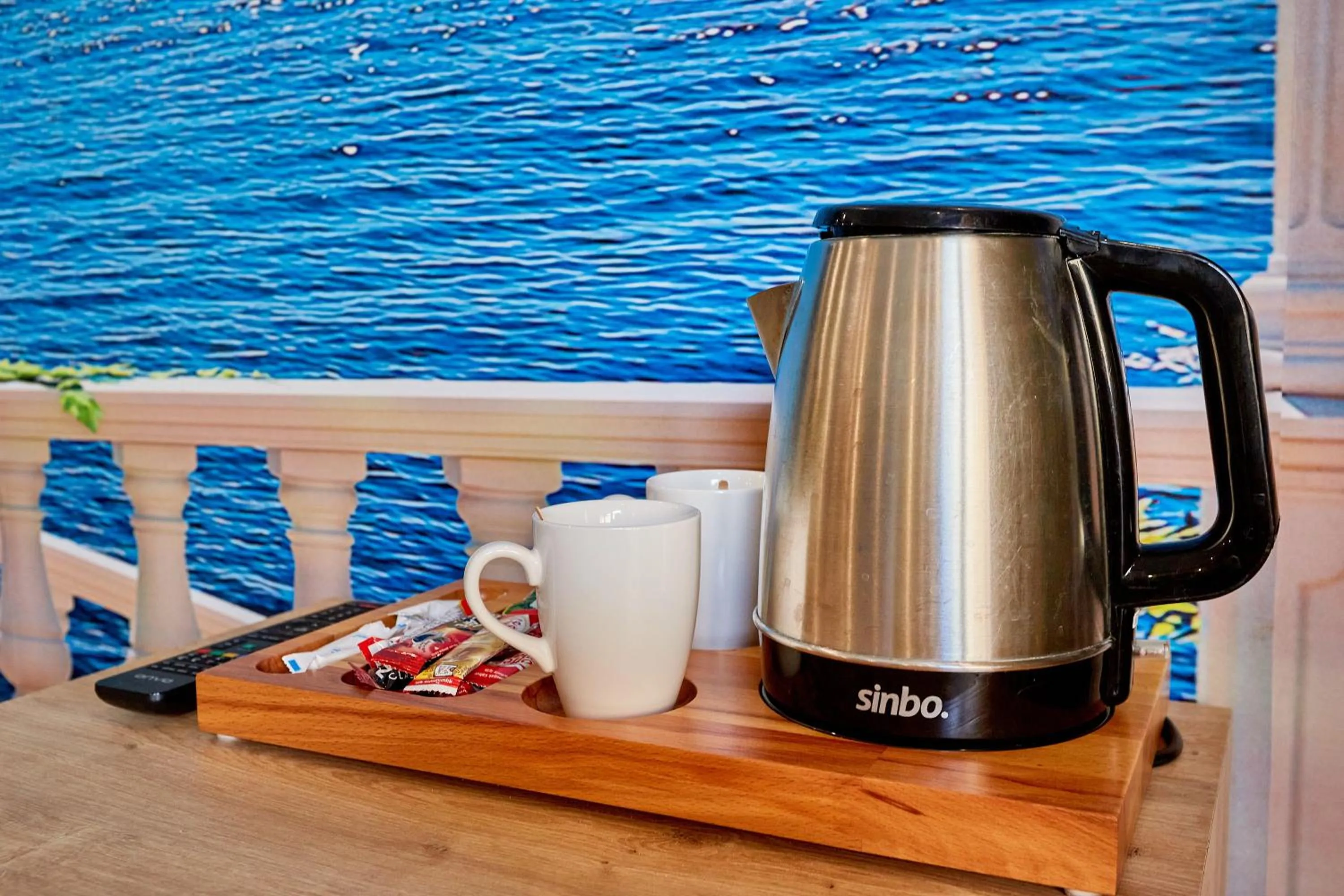 Coffee/tea facilities in Ardey Hotel