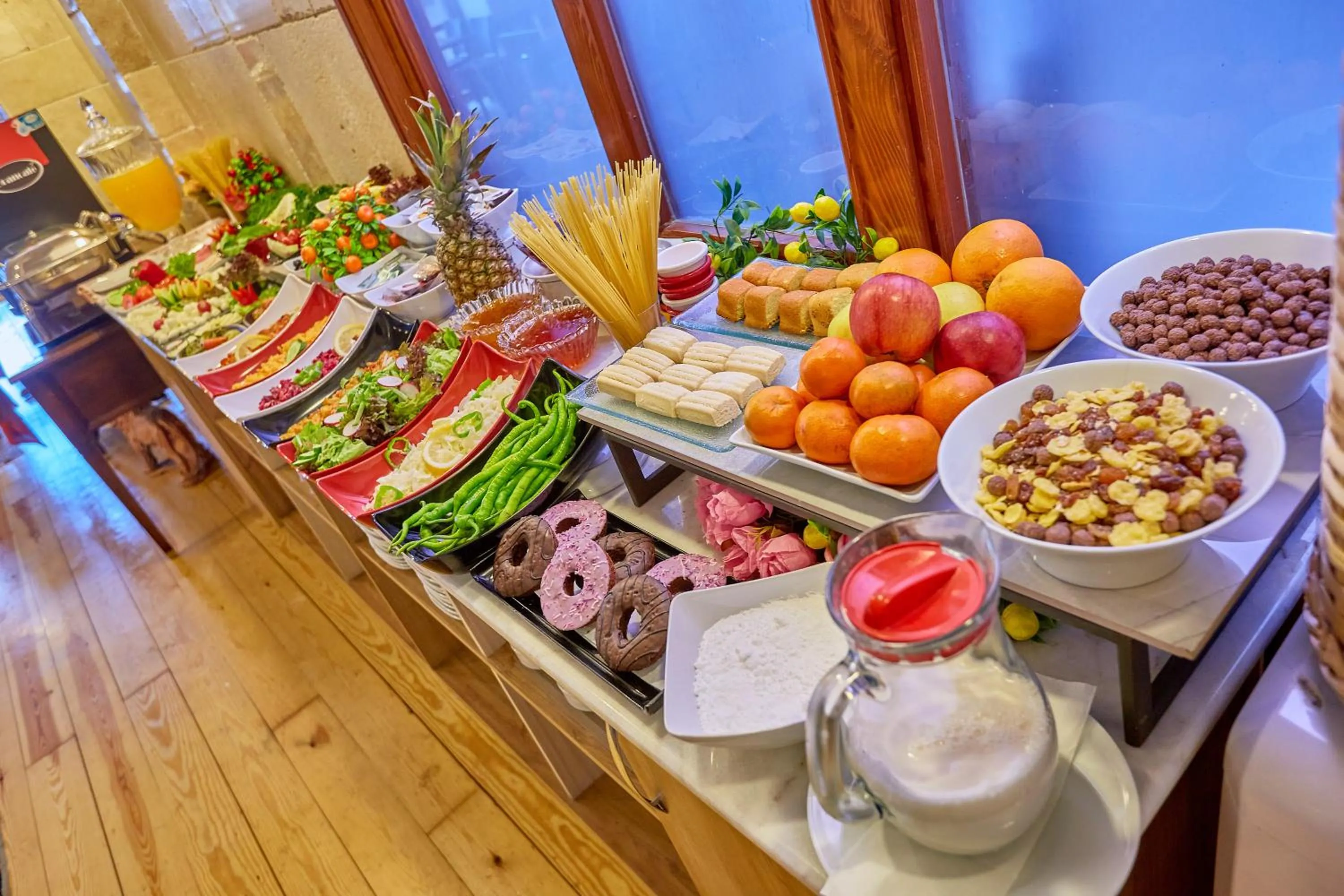 Restaurant/places to eat in Ardey Hotel