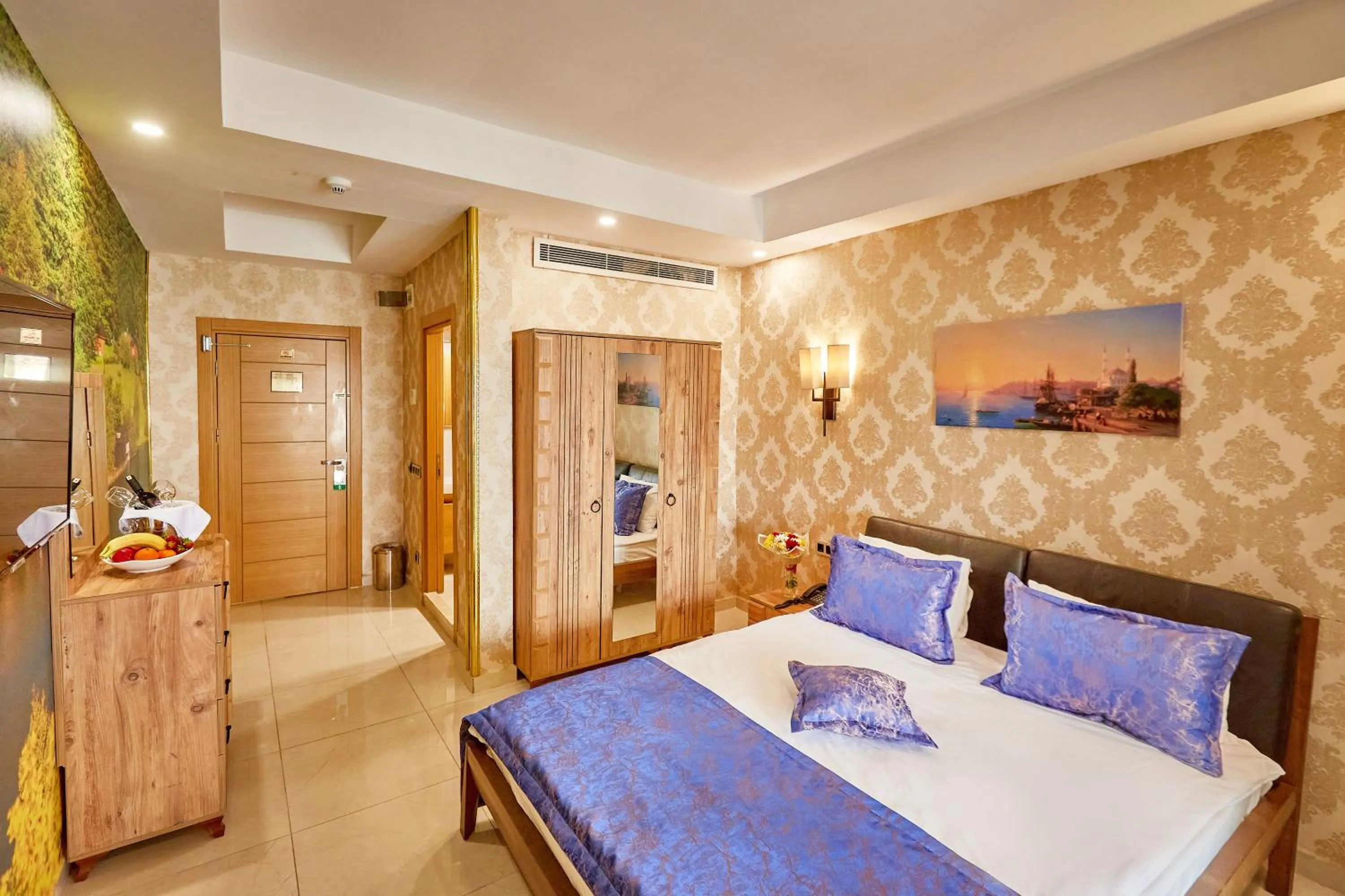 Photo of the whole room, Bed in Ardey Hotel