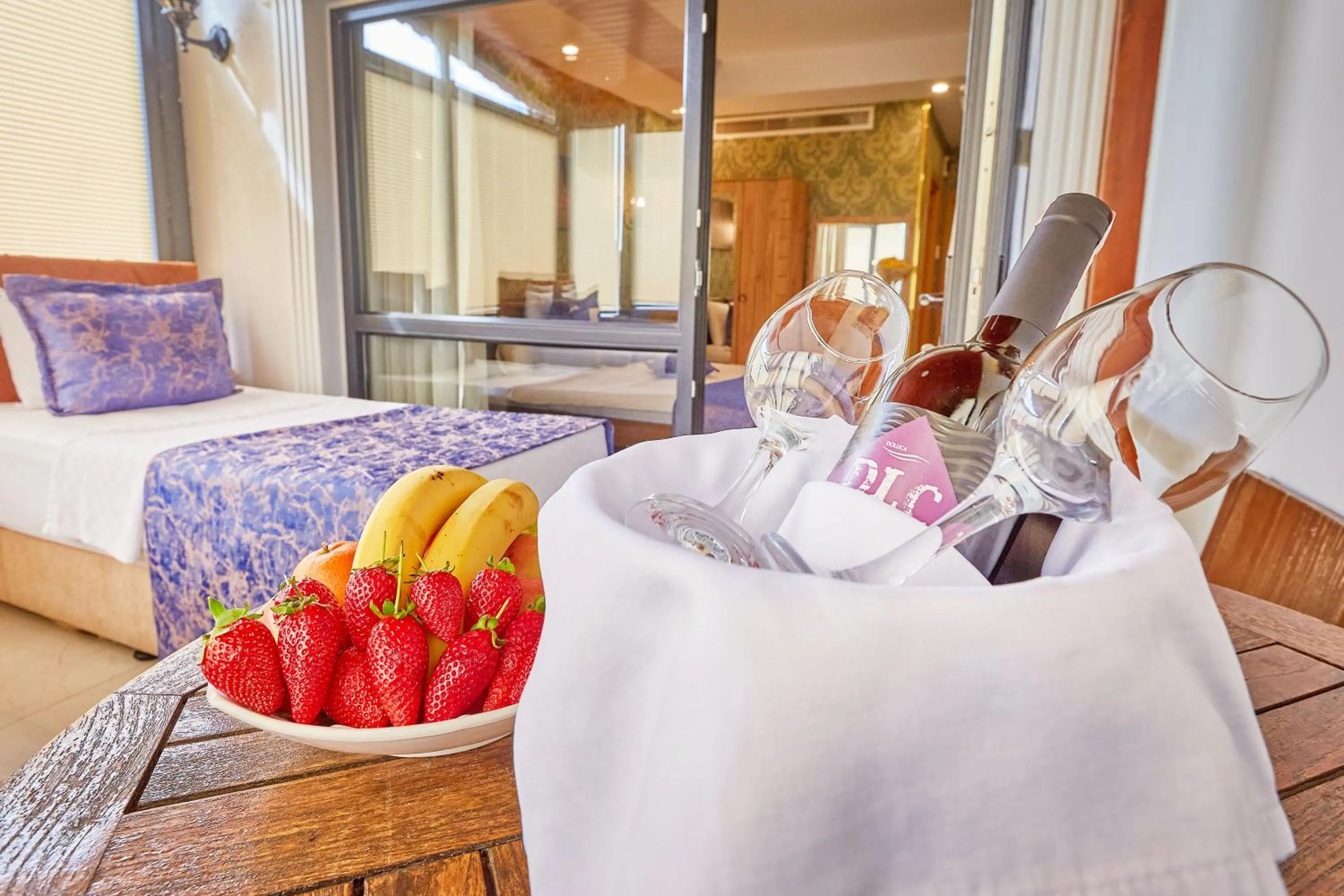 Family, Bed in Ardey Hotel