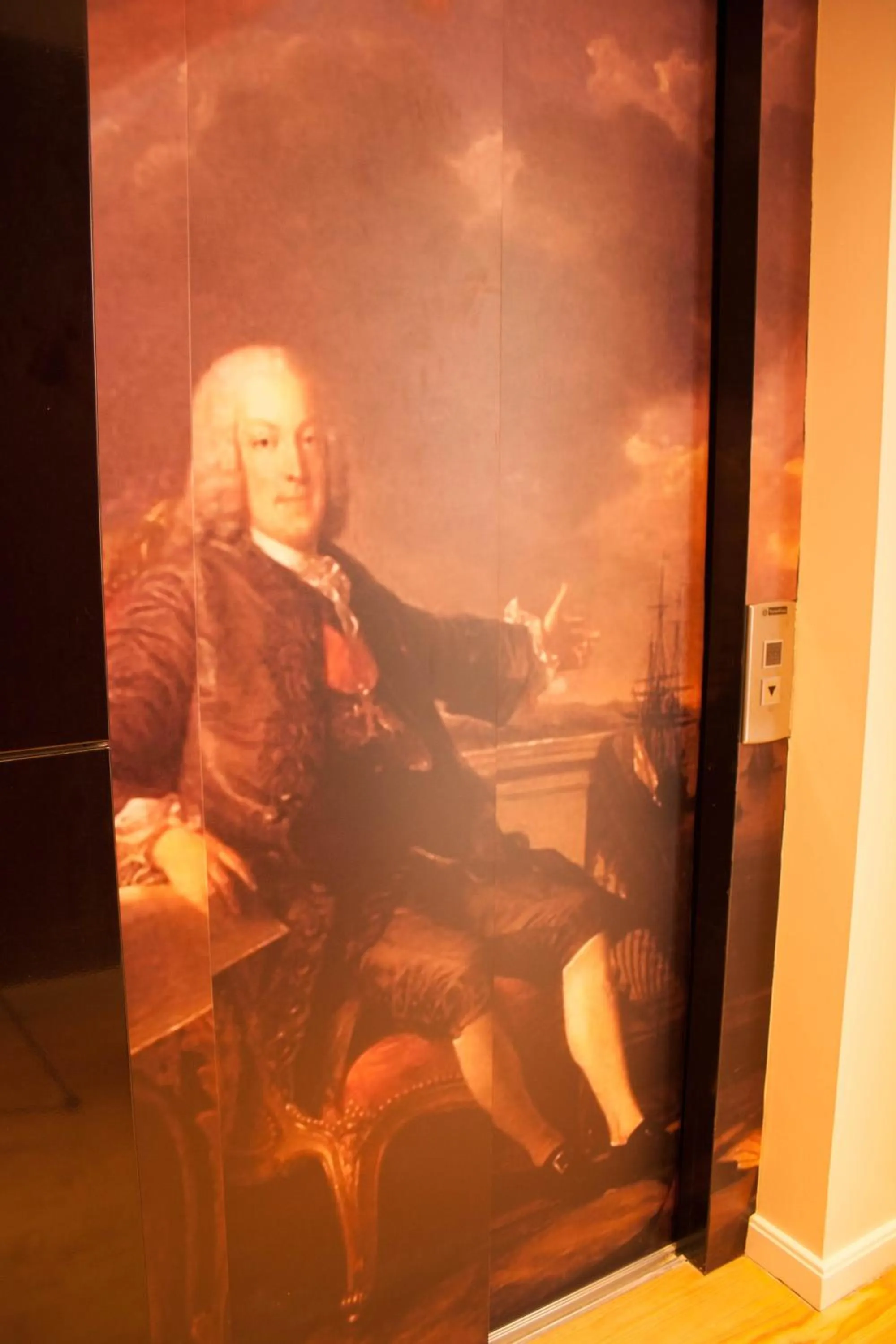 Decorative detail in Lisbon Arsenal Suites