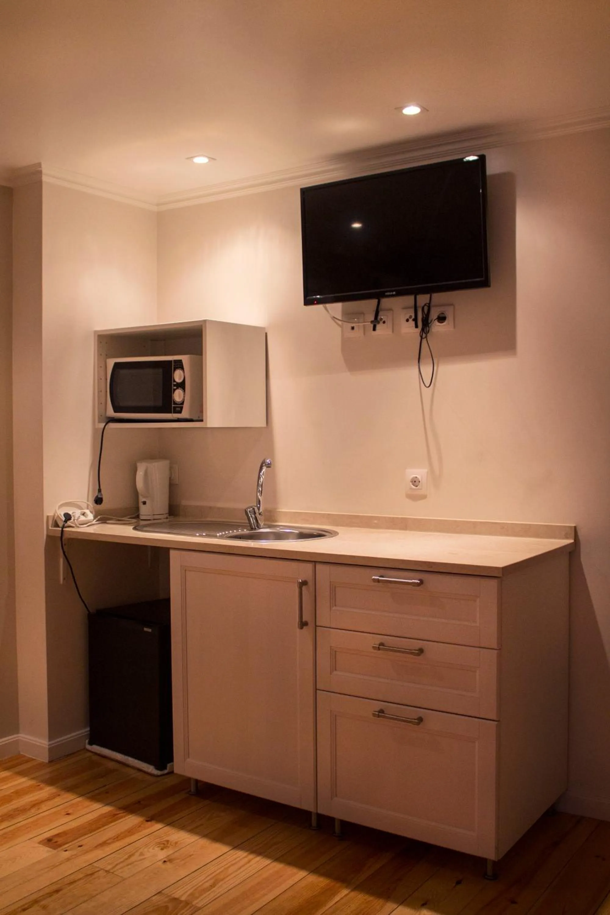 Lisbon Arsenal Suites