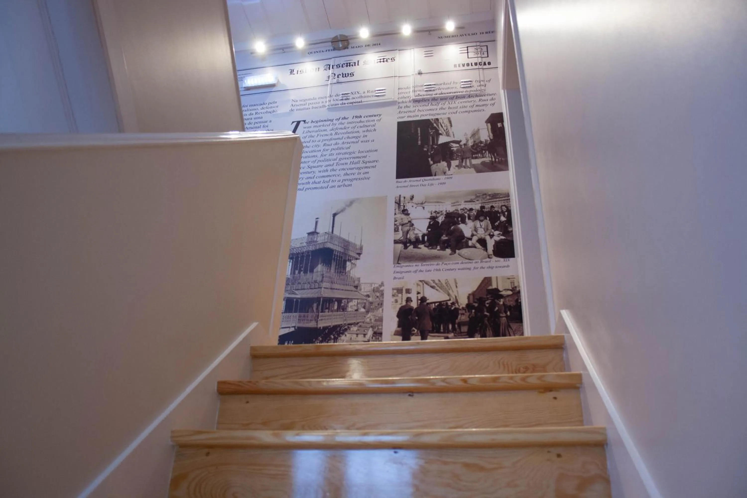 Decorative detail in Lisbon Arsenal Suites