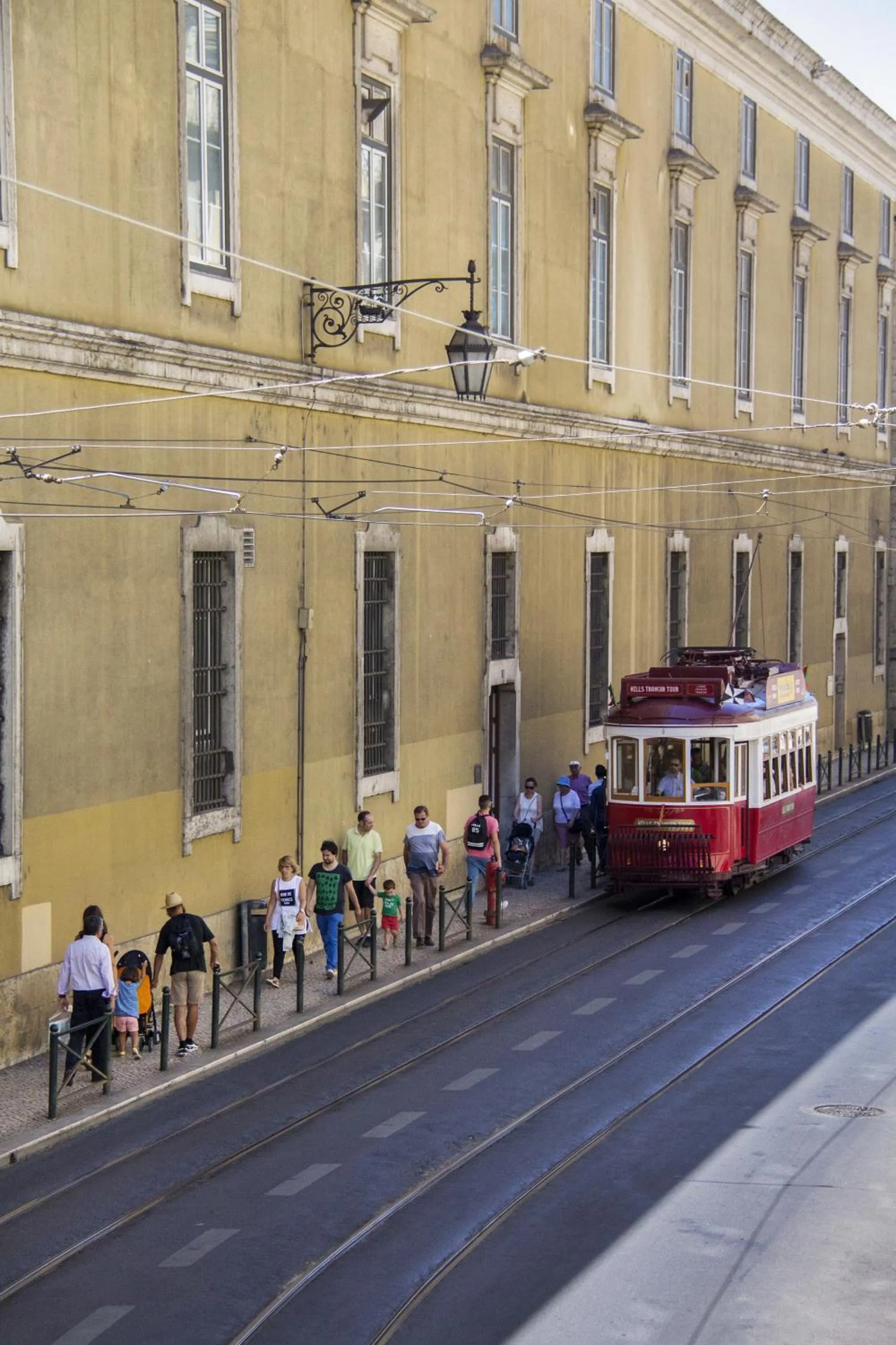 Neighbourhood in Lisbon Arsenal Suites