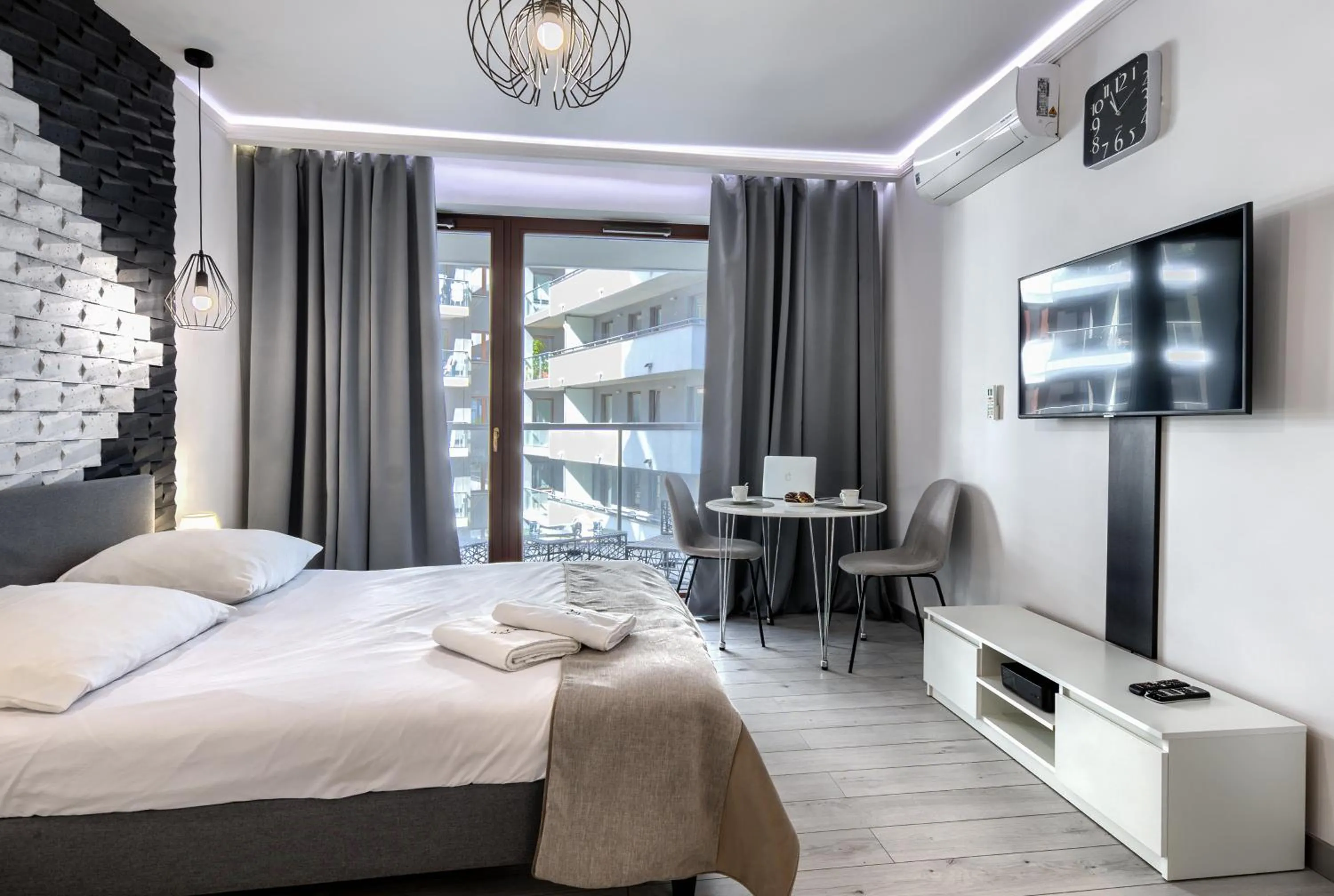 Studio Apartment in Wola Luxury Stay