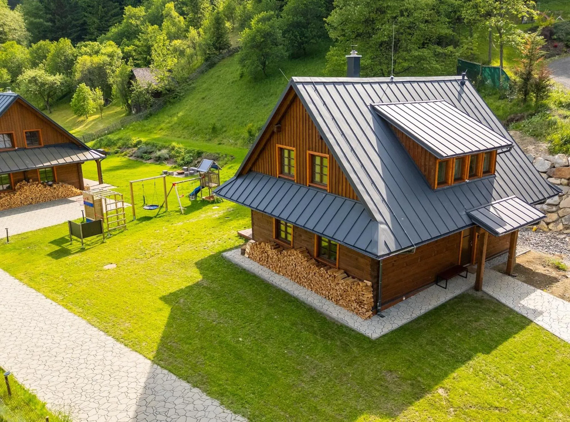 Property building in Dvě chalupy - Velké Karlovice