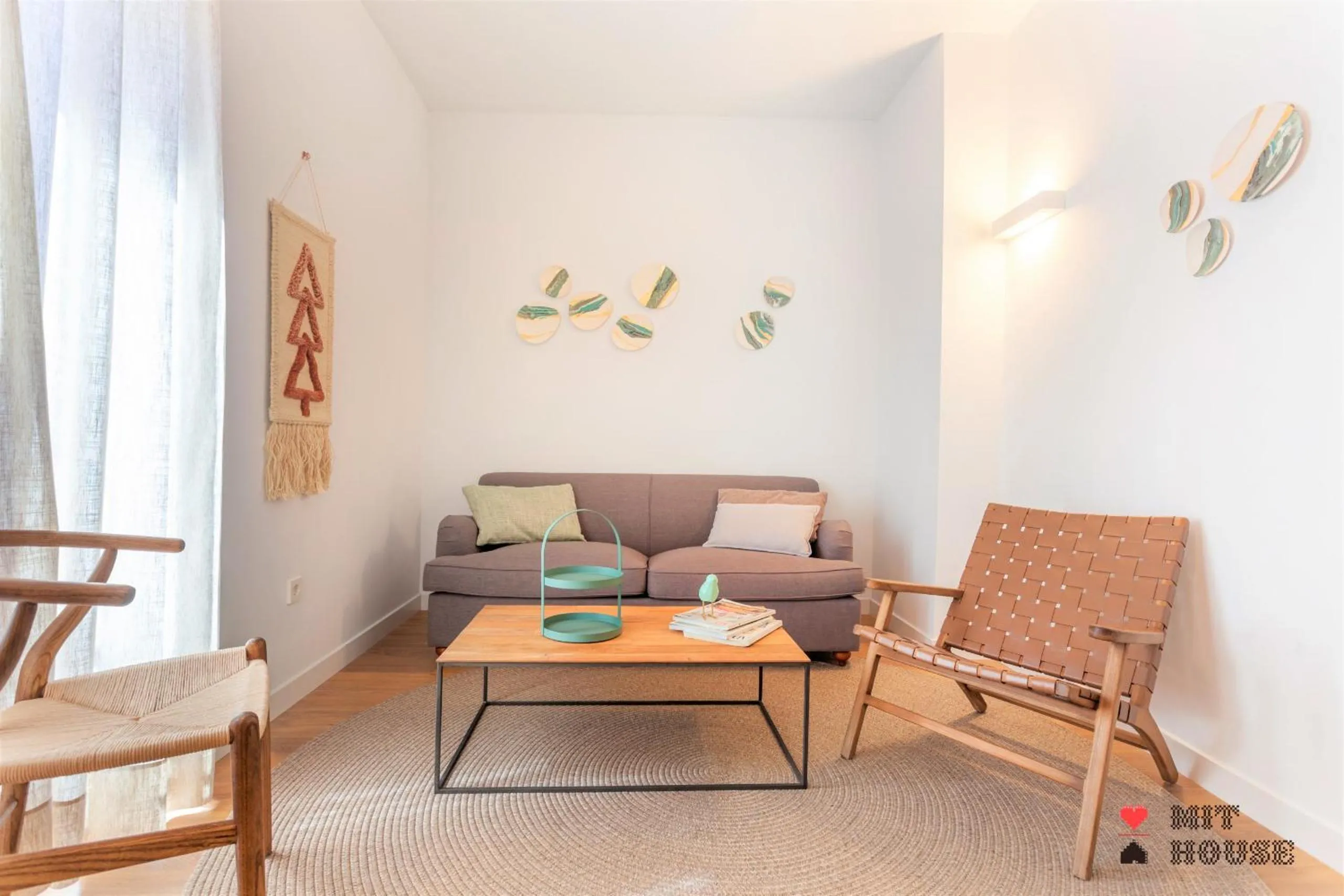 Communal lounge/ TV room in Bellas Artes en Madrid