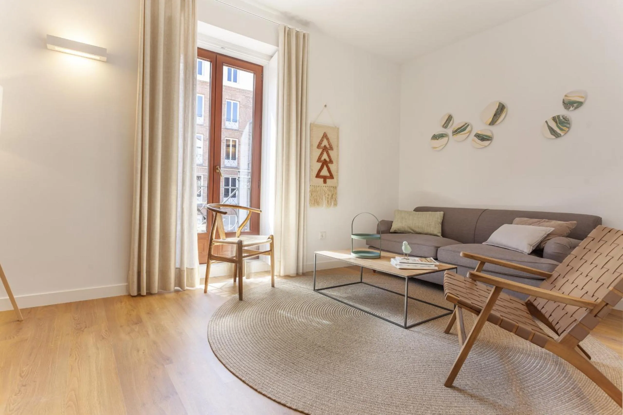 Communal lounge/ TV room in Bellas Artes en Madrid