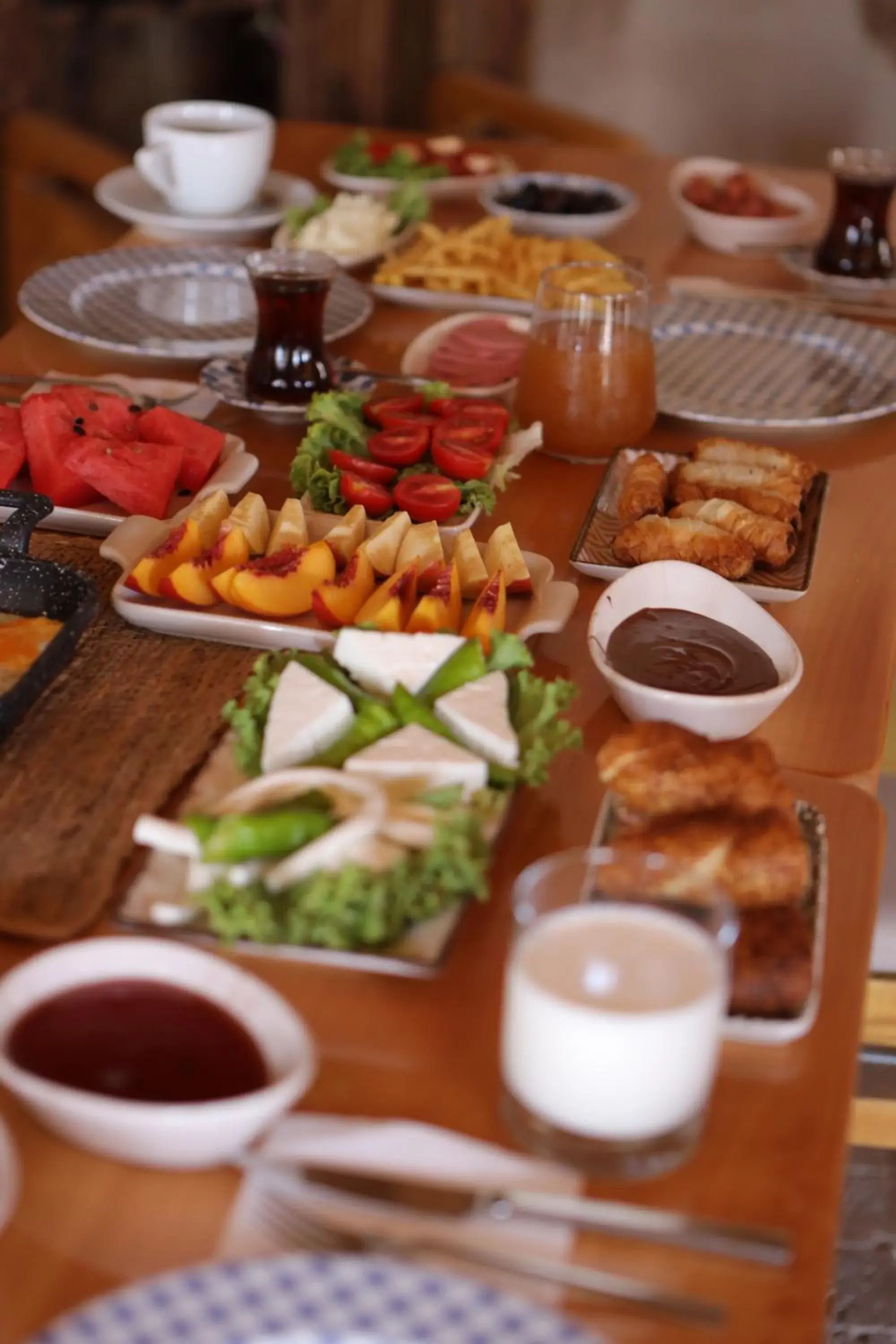 Breakfast in Pinhan Cave Suites Breakfast in Pinhan Cave Suites