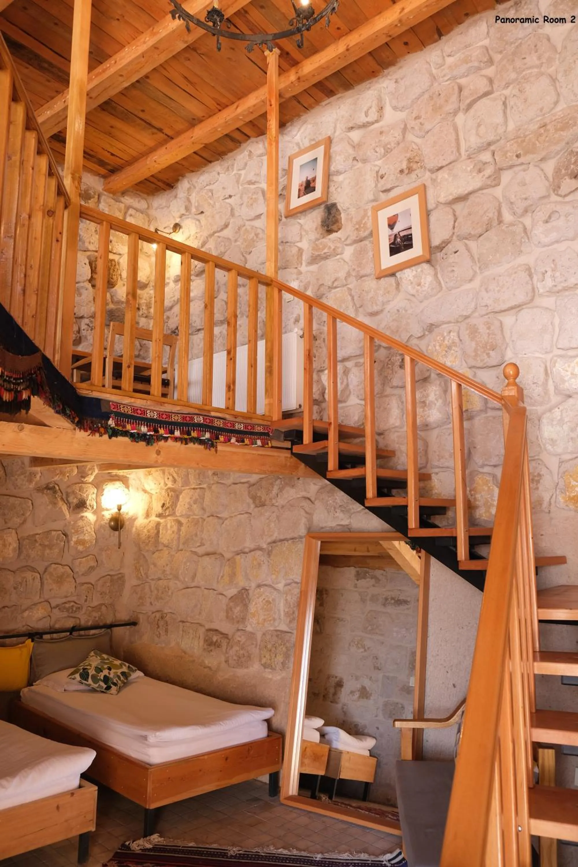 Pinhan Cave Suites