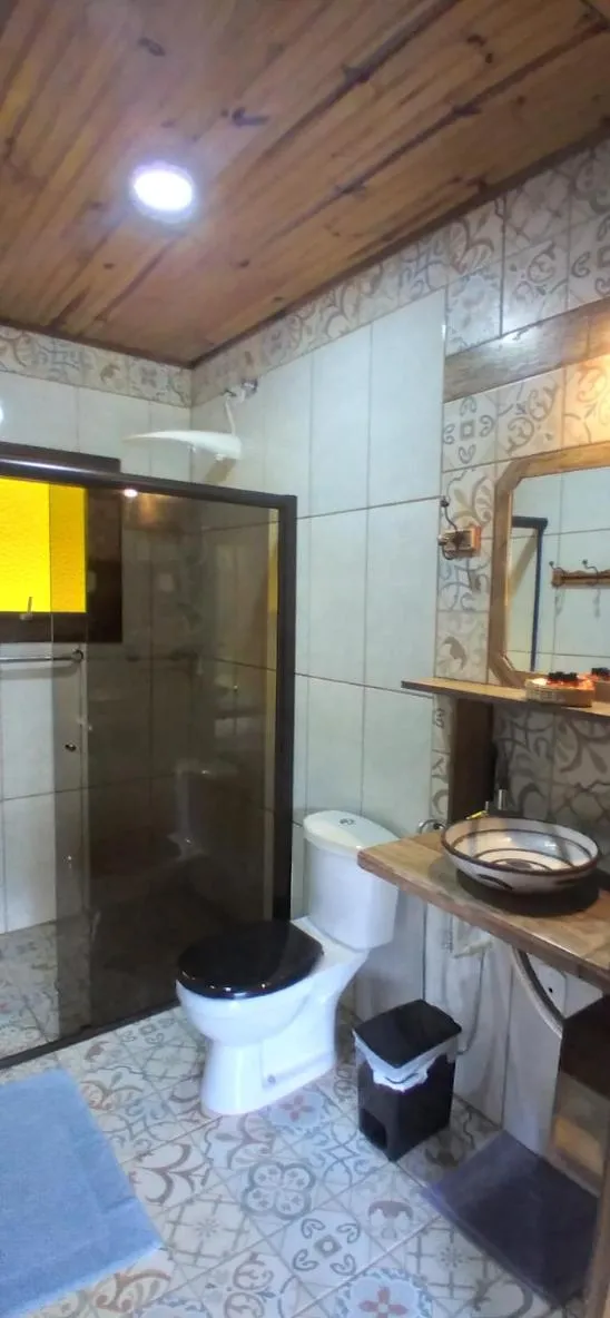 Shower in Pousada da Oma