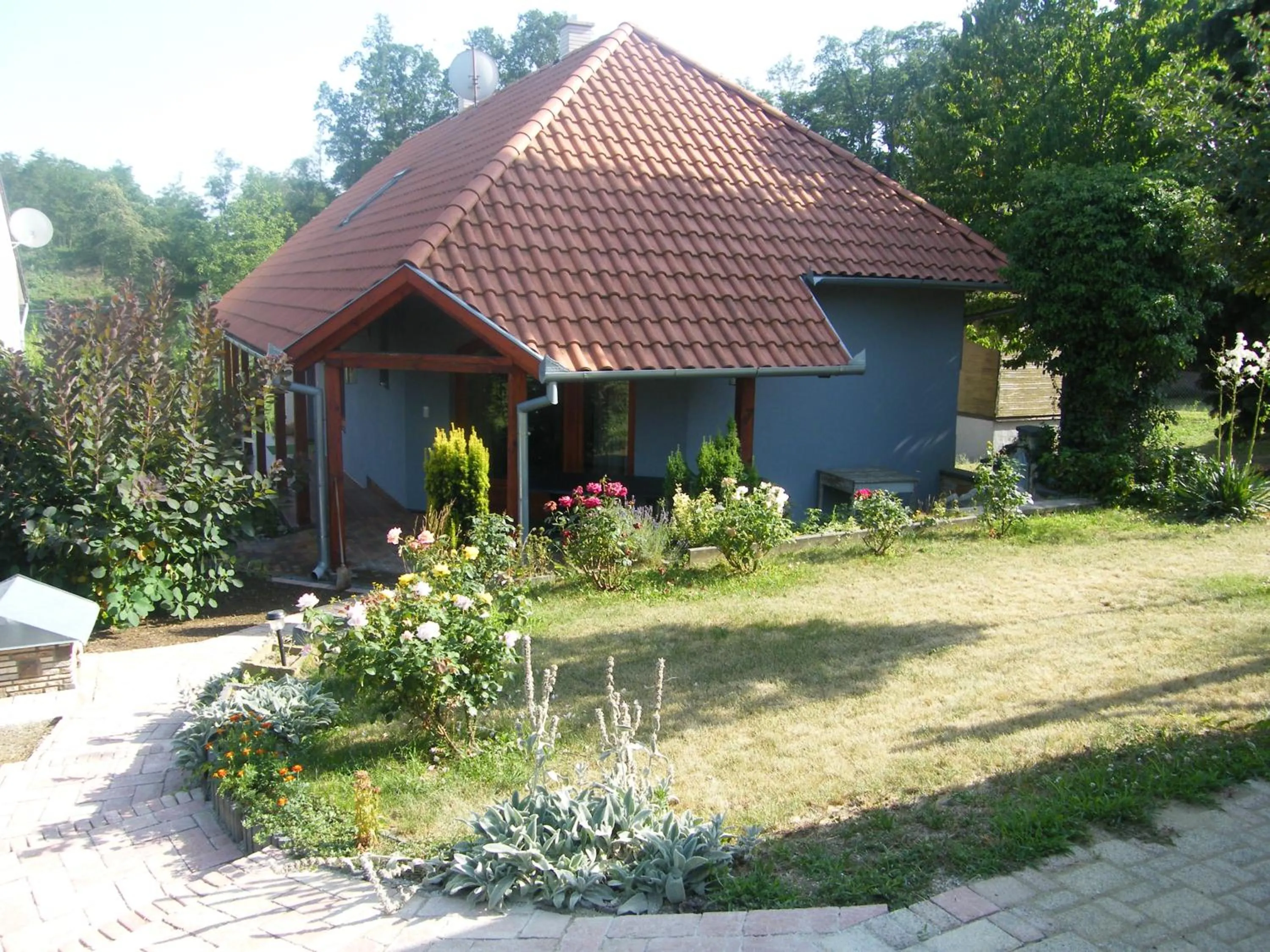 Klára Apartmanház