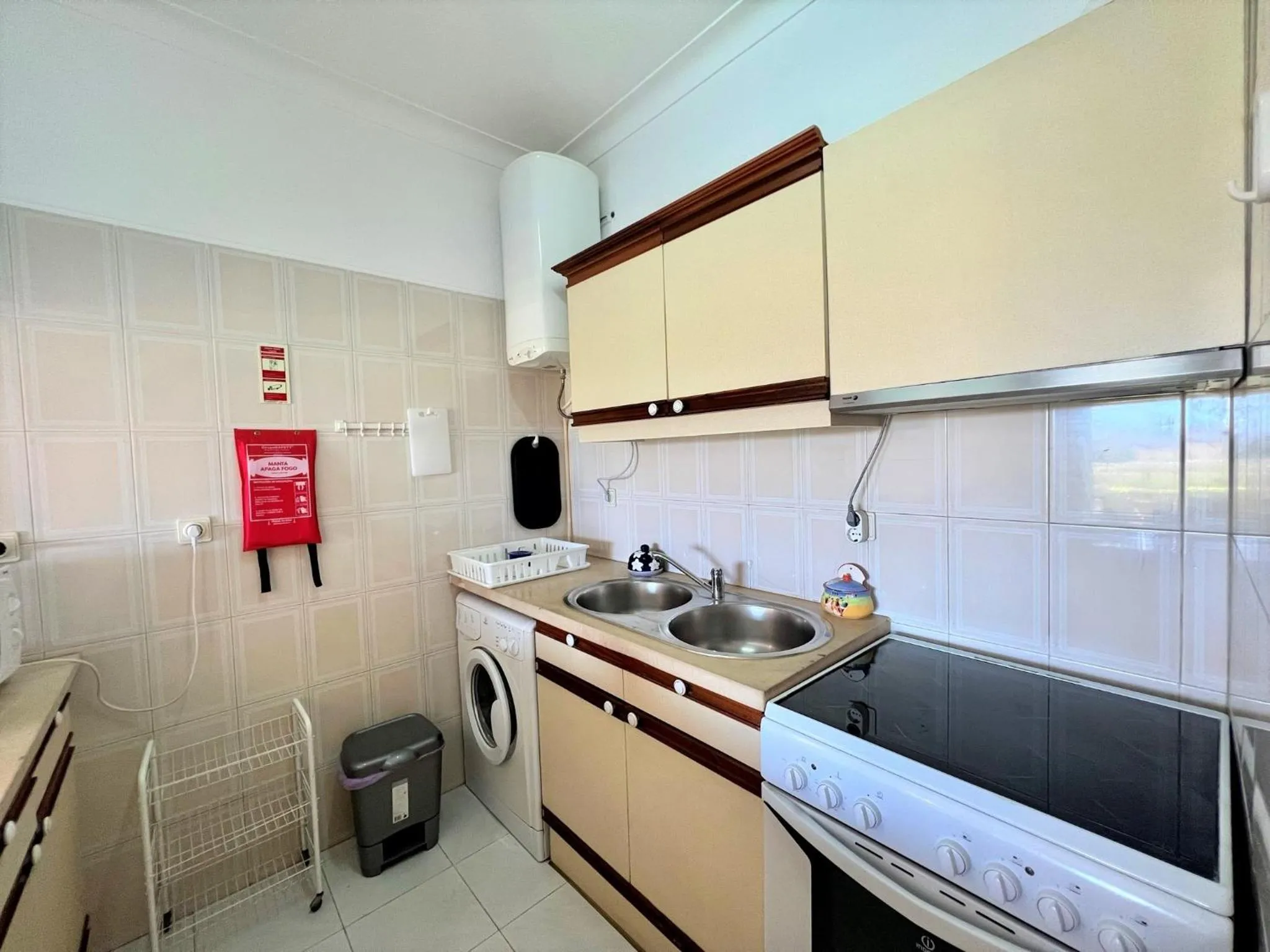 Kitchen or kitchenette in Albufeira Classic 1 With Pool by Homing
