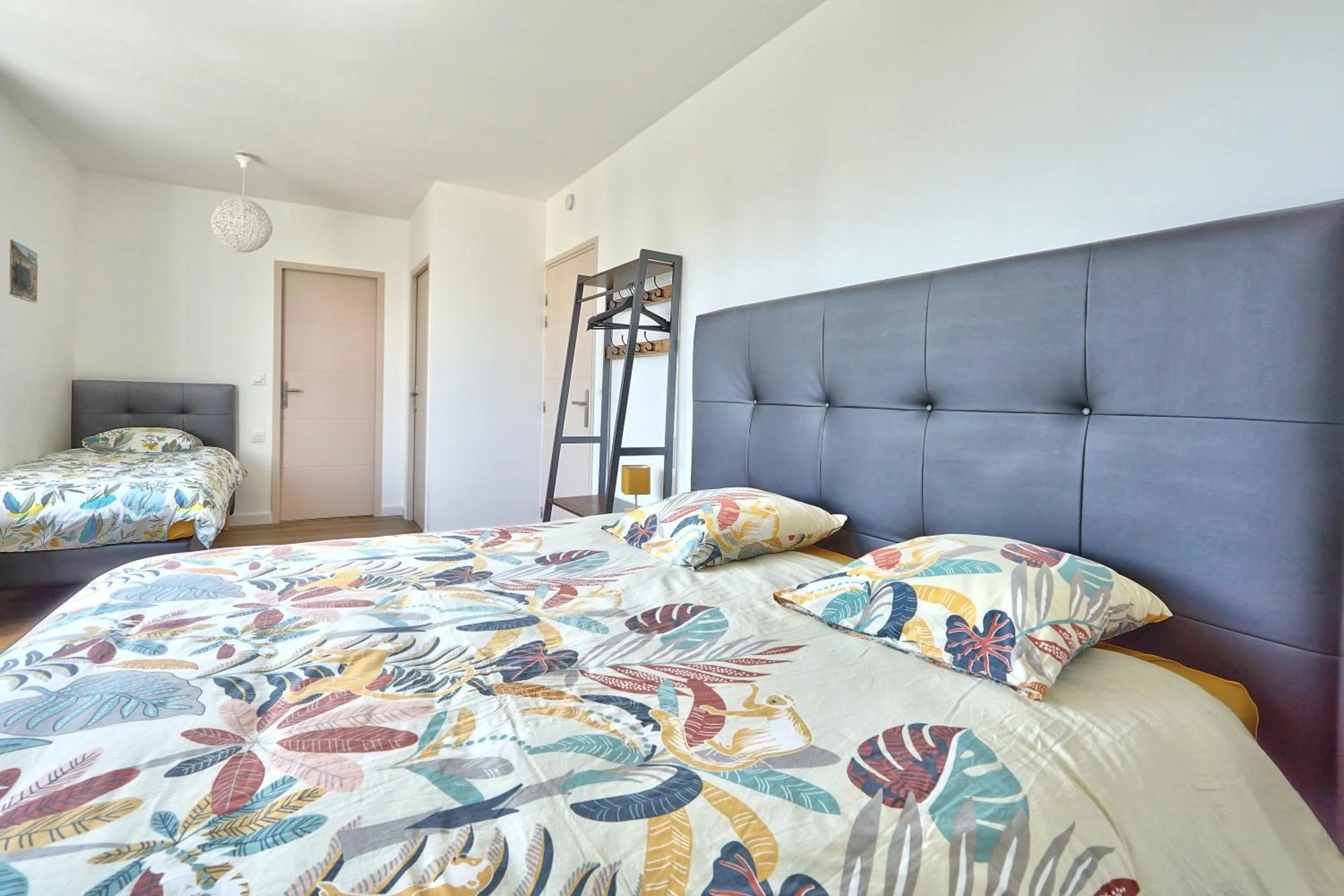 Bed in Auberge Ti'gousket