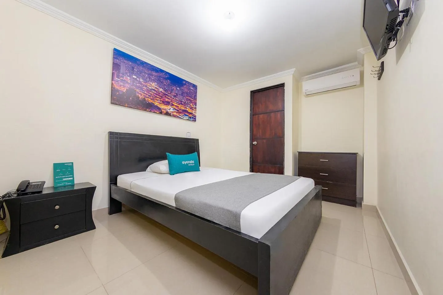 Bed in Hotel Verony San Joaquin