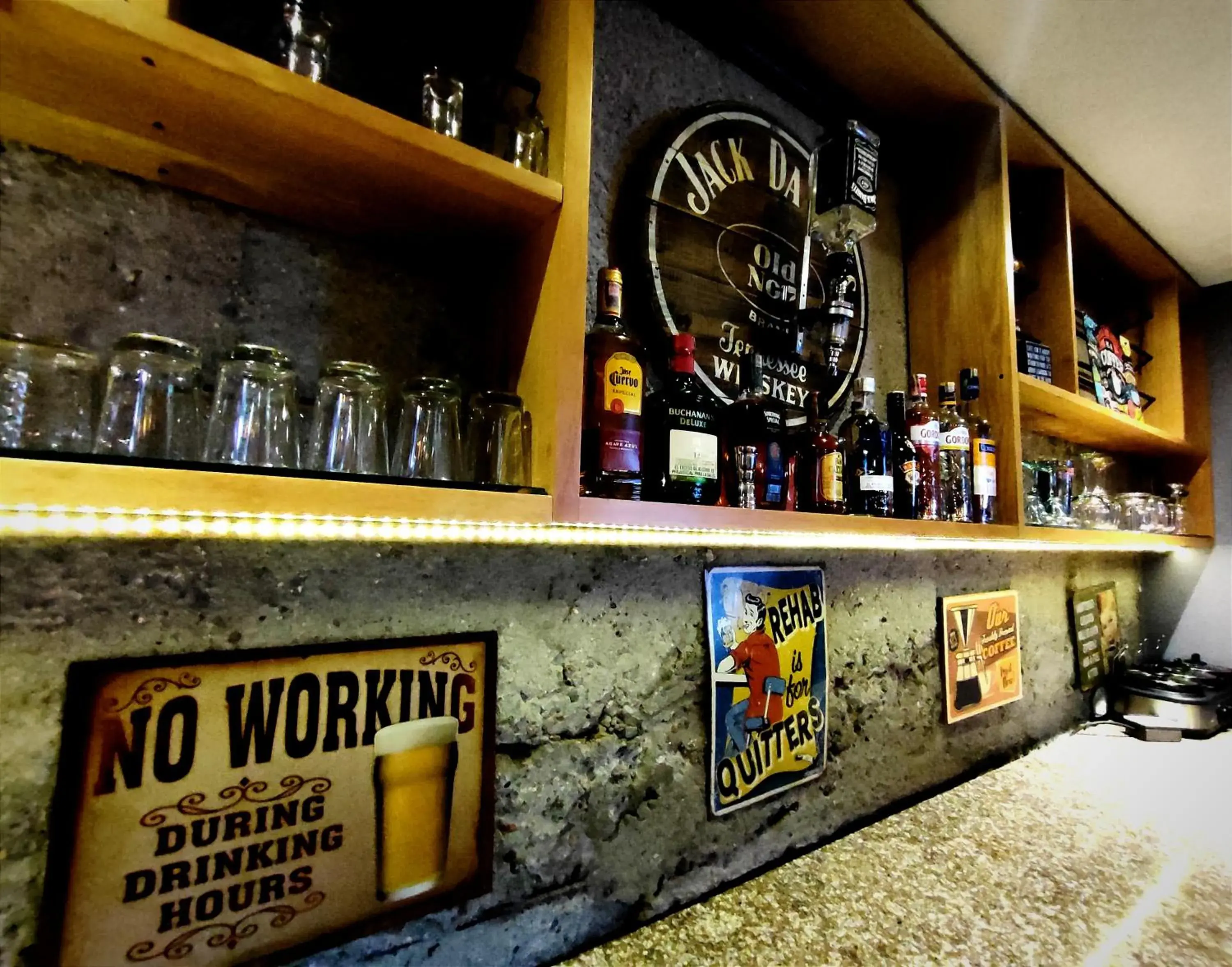 Property building in Mika Suites Property building in Mika Suites