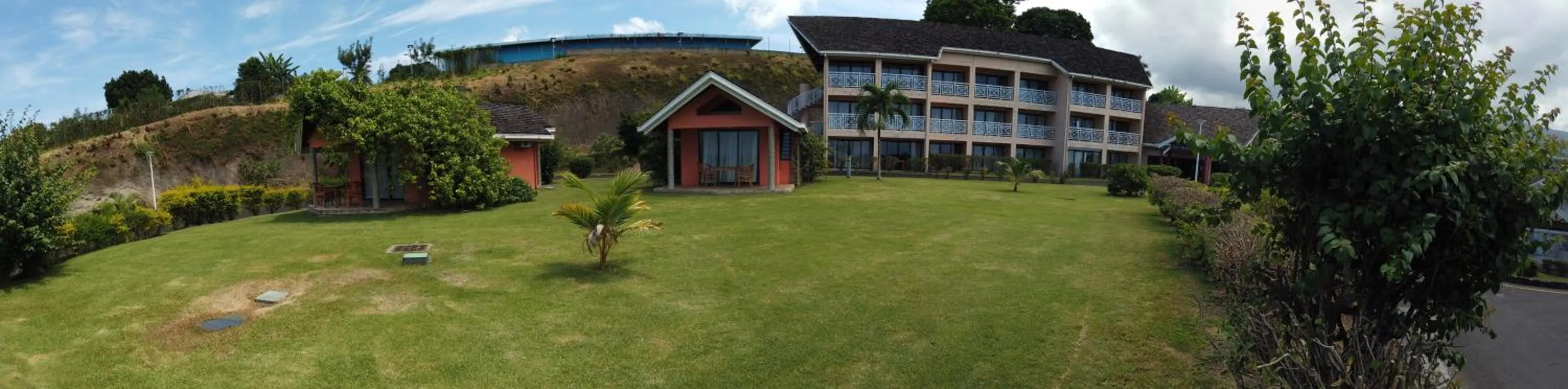 Property building in Tiki Hôtel - Hôtel d'application du Lycée de Tahiti