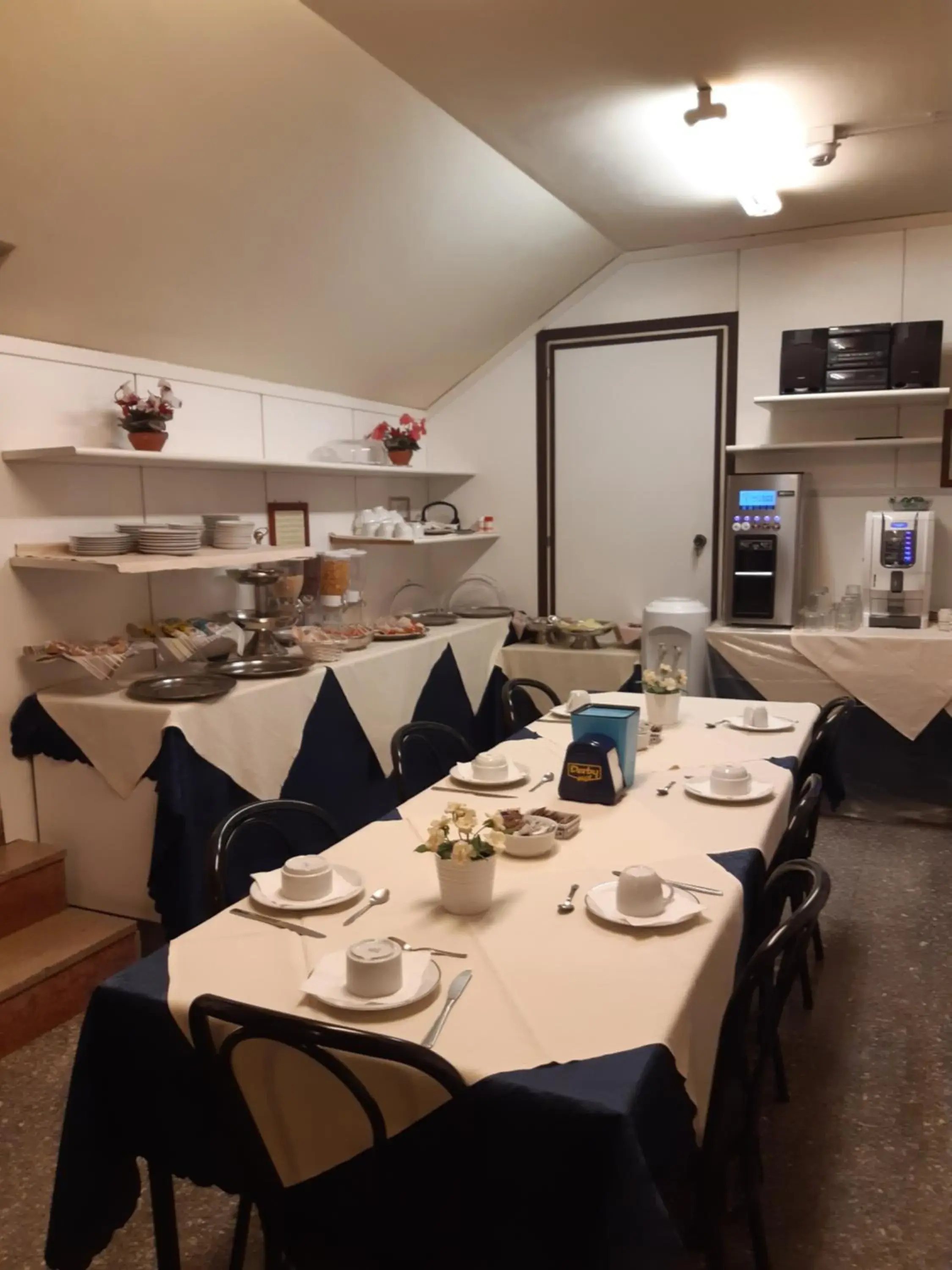 Buffet breakfast in Hotel Mayorca Buffet breakfast in Hotel Mayorca